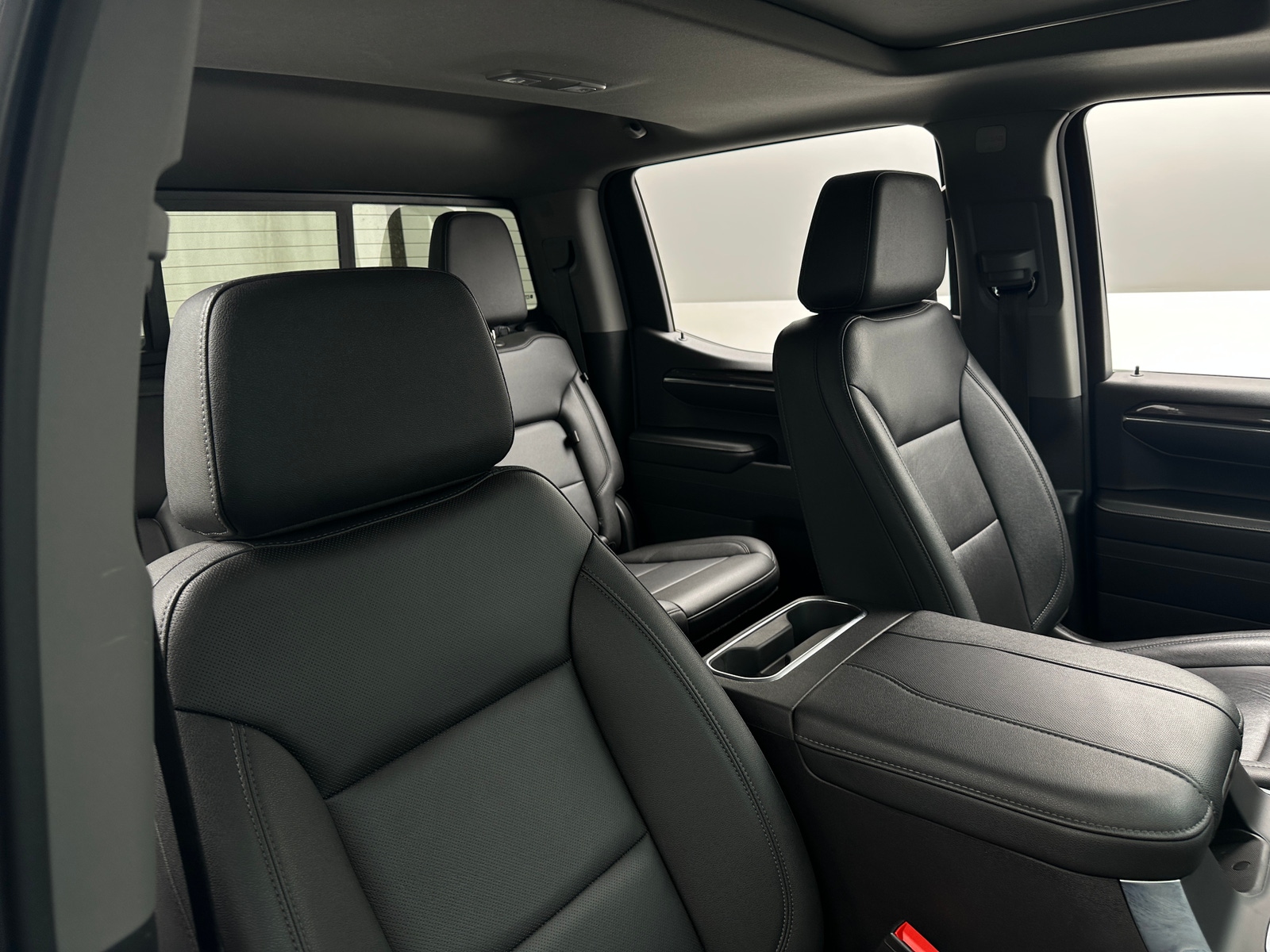 Thumbnail: 2024 Chevrolet Silverado 1500 - 2