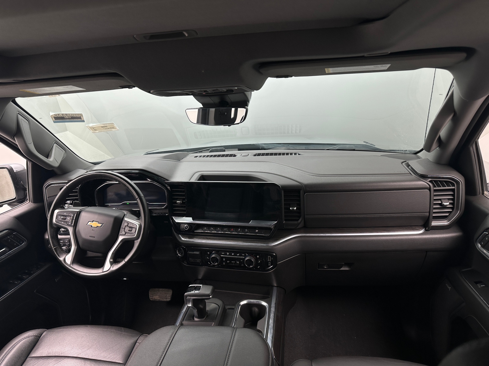 Thumbnail: 2024 Chevrolet Silverado 1500 - 3