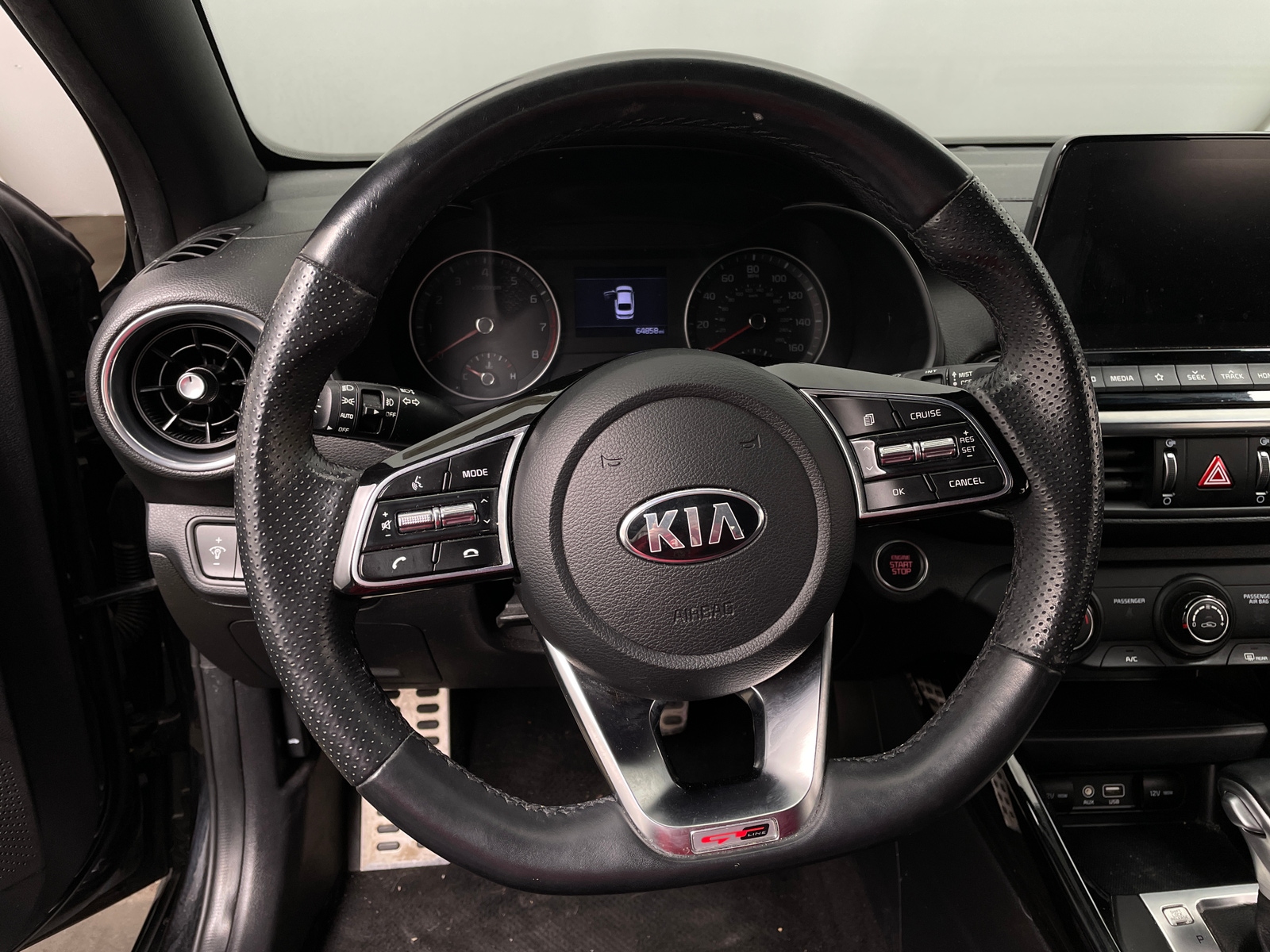 Thumbnail: 2021 Kia Forte - 4