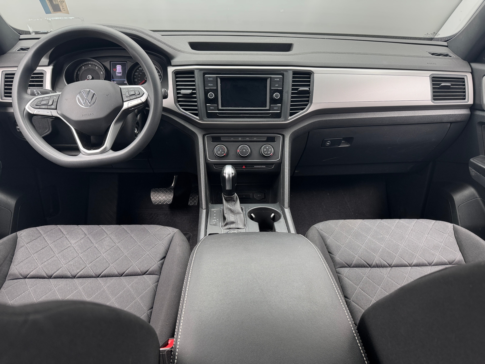 Thumbnail: 2020 Volkswagen Atlas - 3