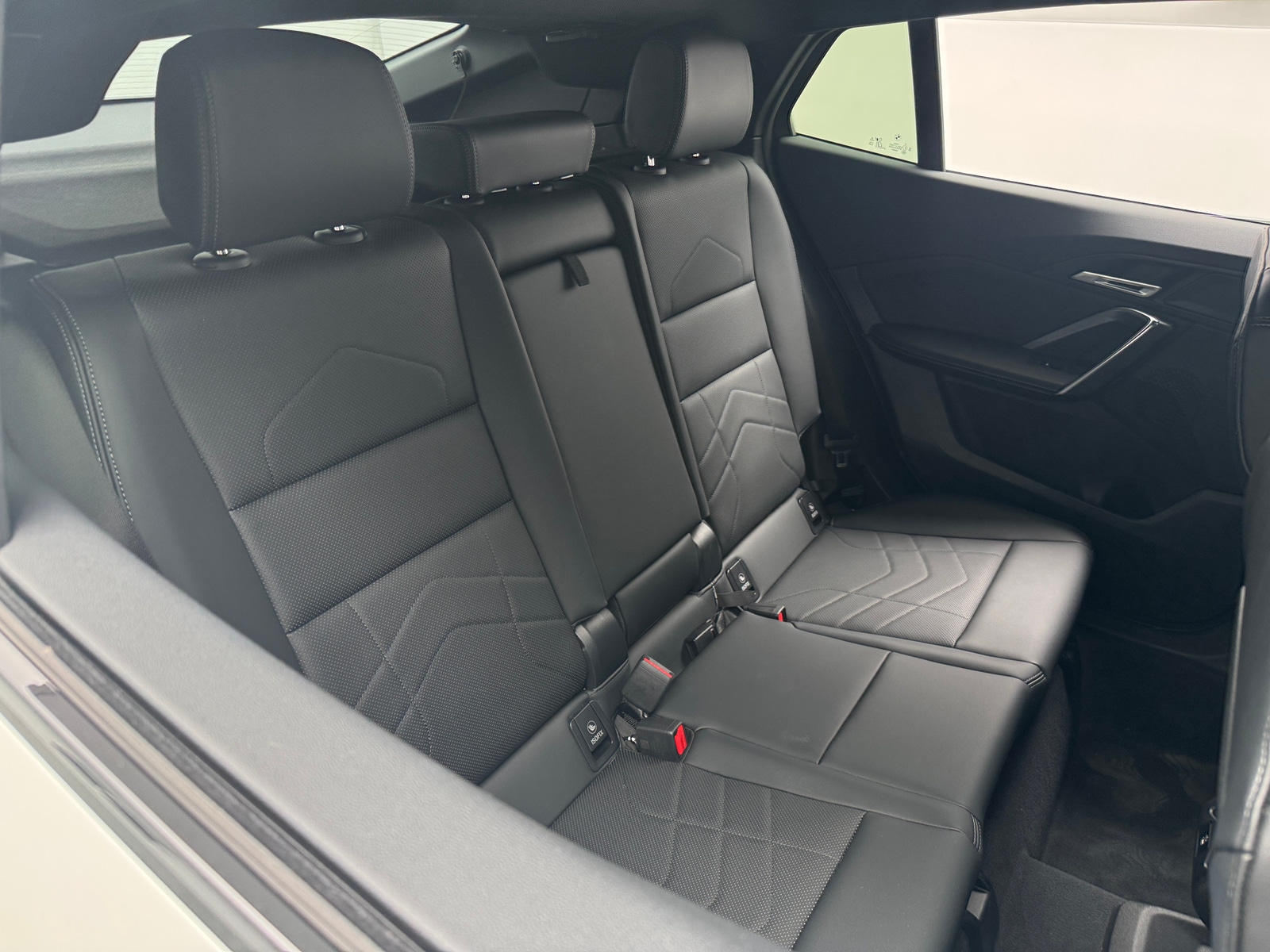 Thumbnail: 2026 BMW X2 - 5