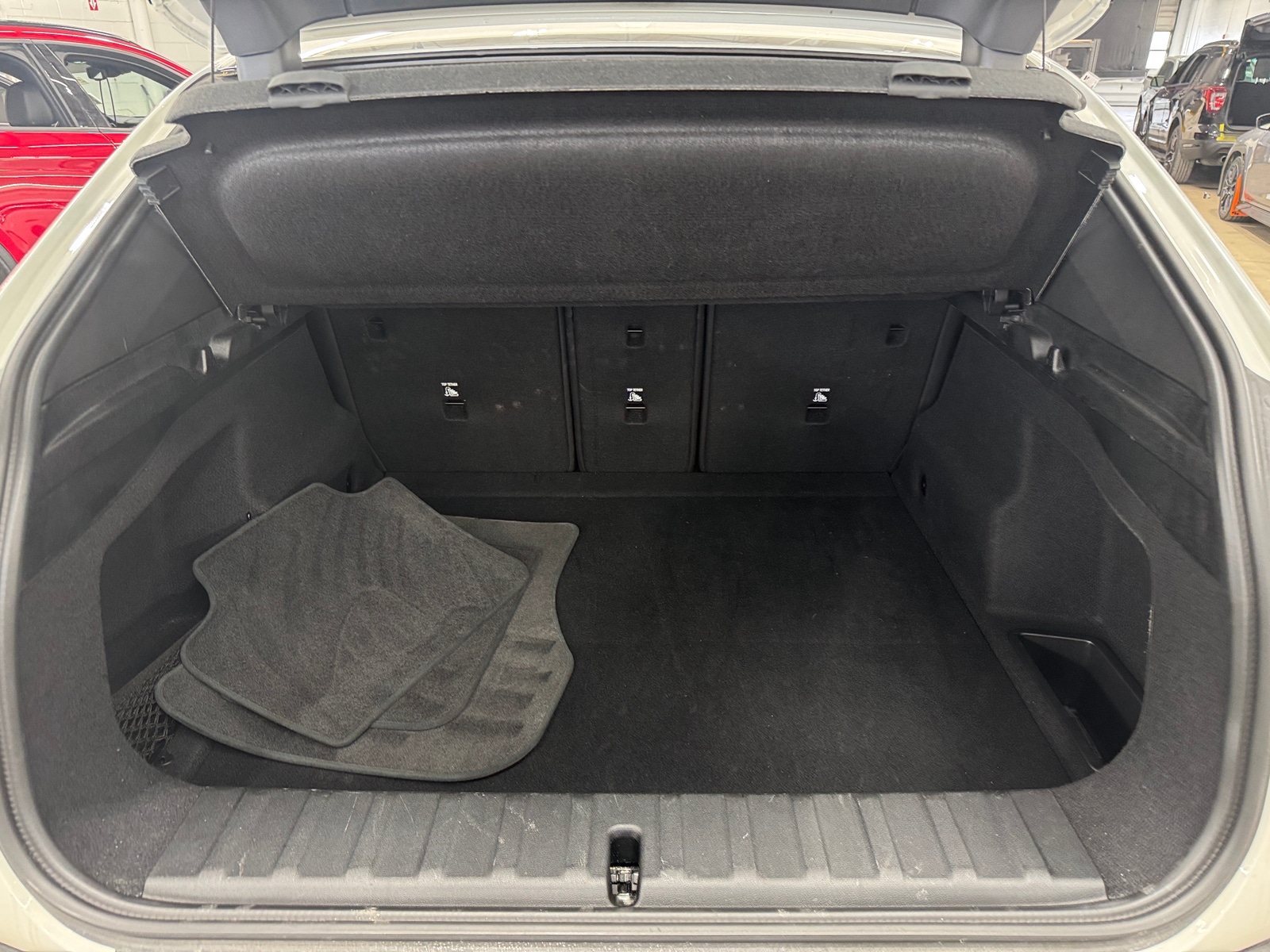 Thumbnail: 2026 BMW X2 - 6