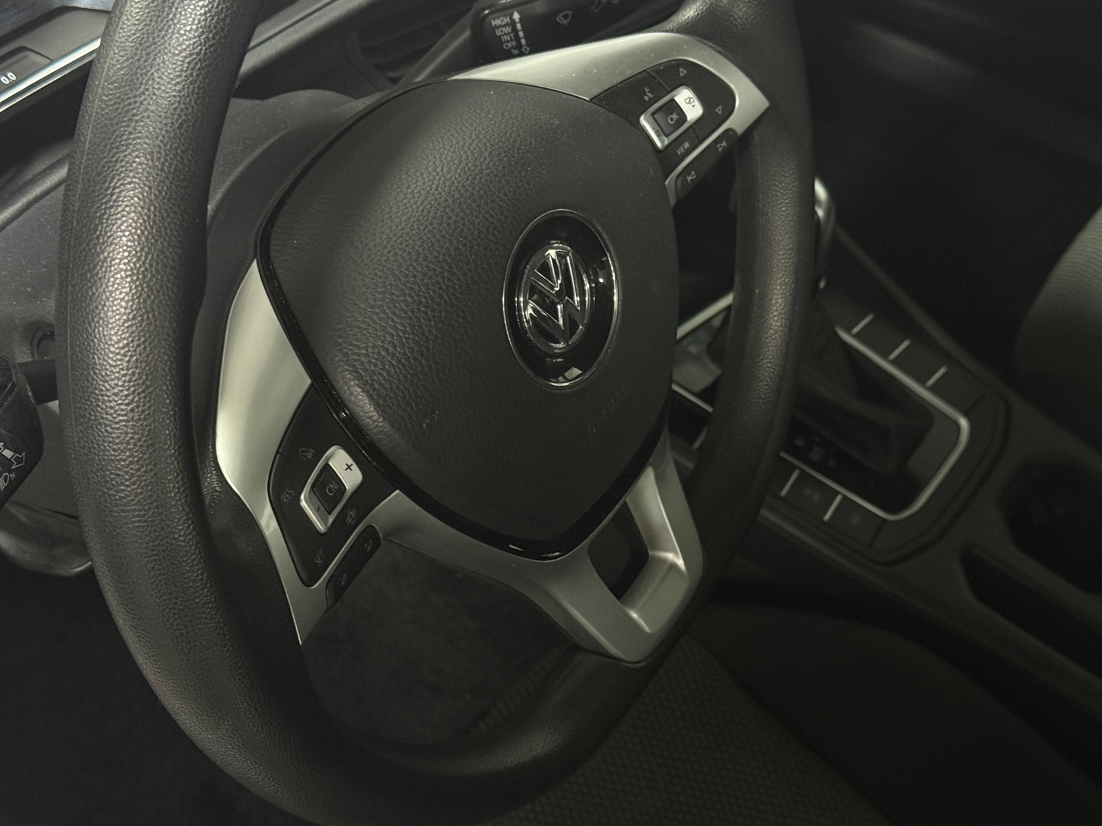 Thumbnail: 2019 Volkswagen Jetta - 5