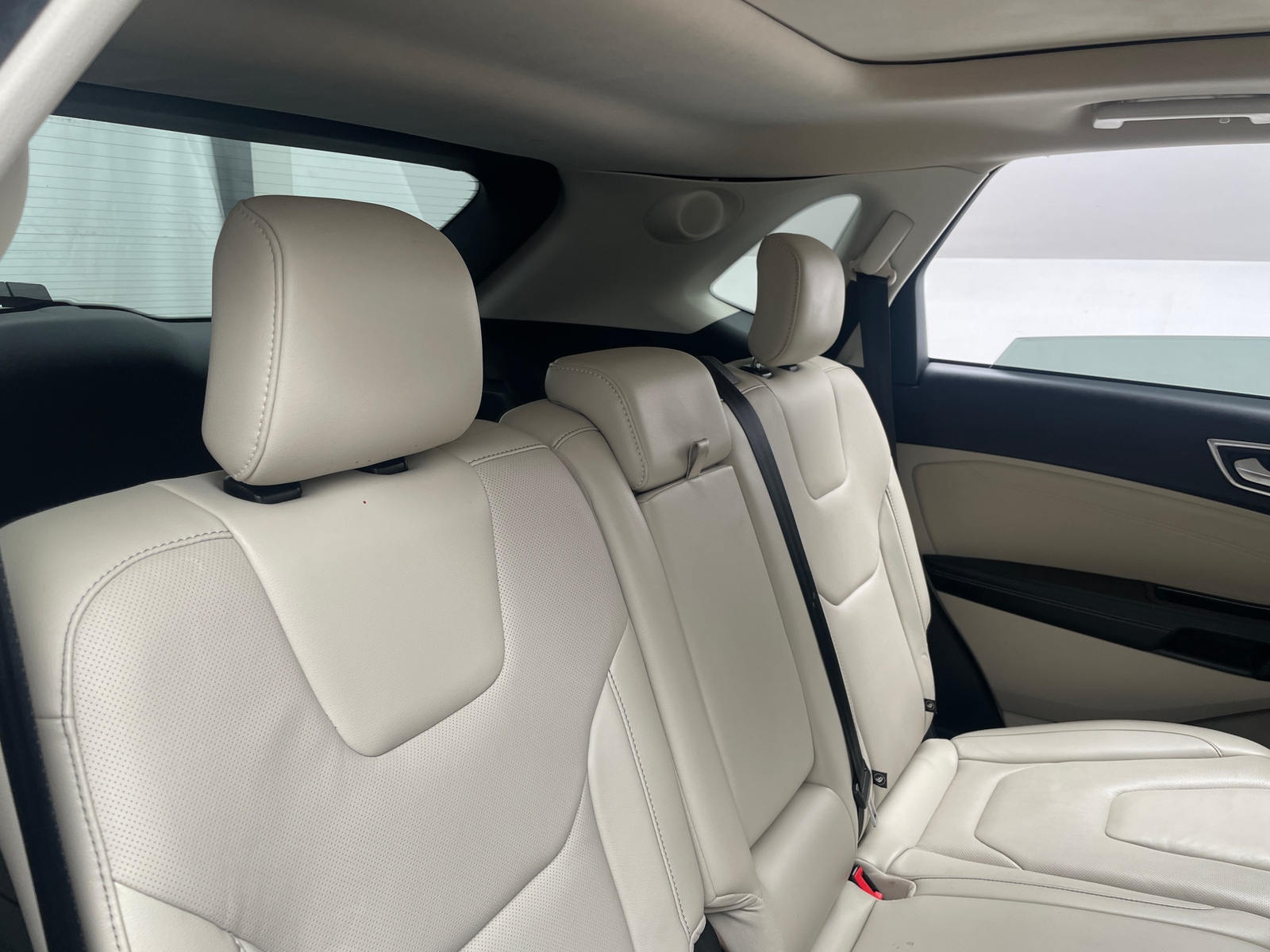 Thumbnail: 2017 Ford Edge - 5