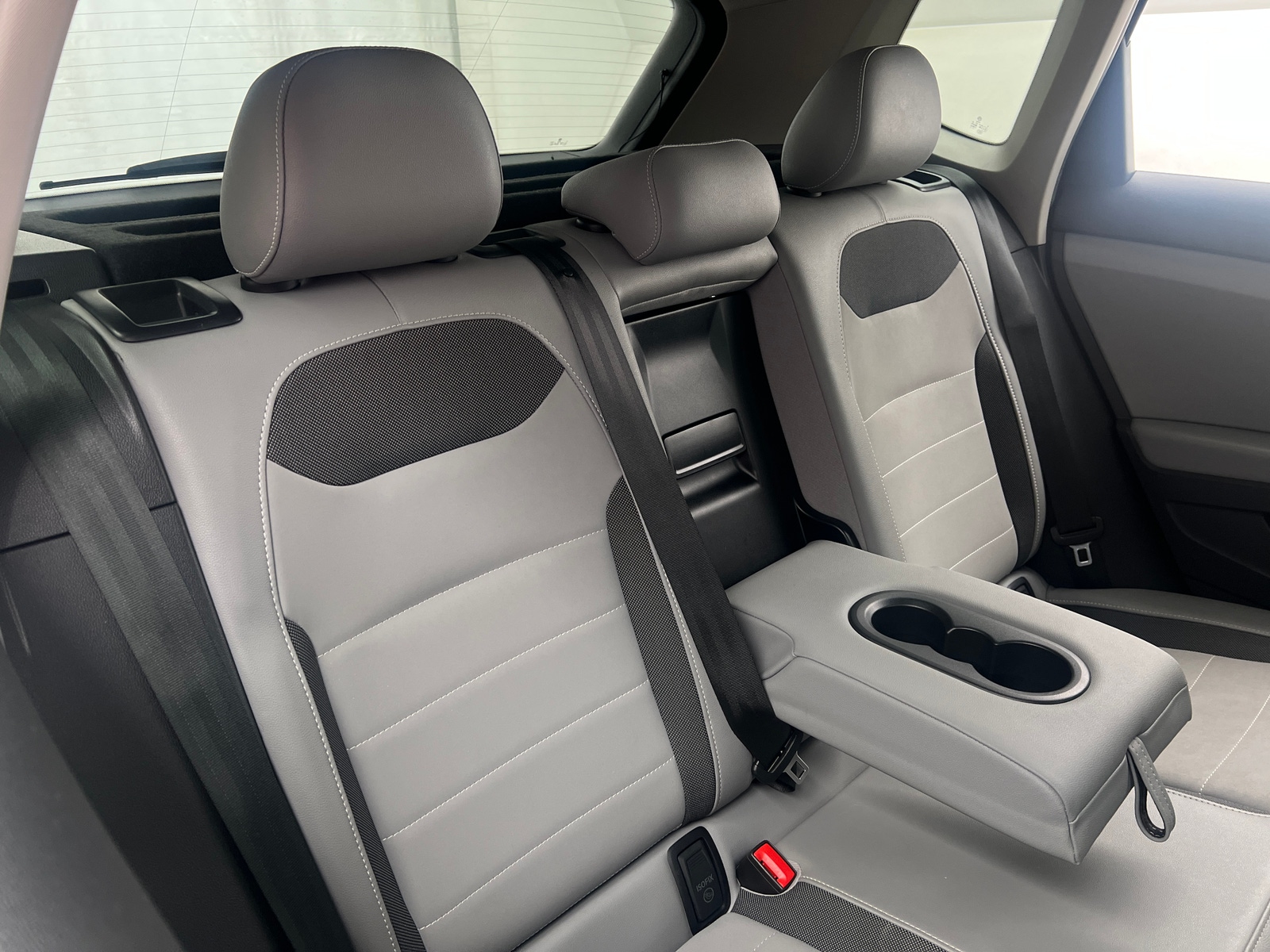 Thumbnail: 2022 Volkswagen Taos - 5