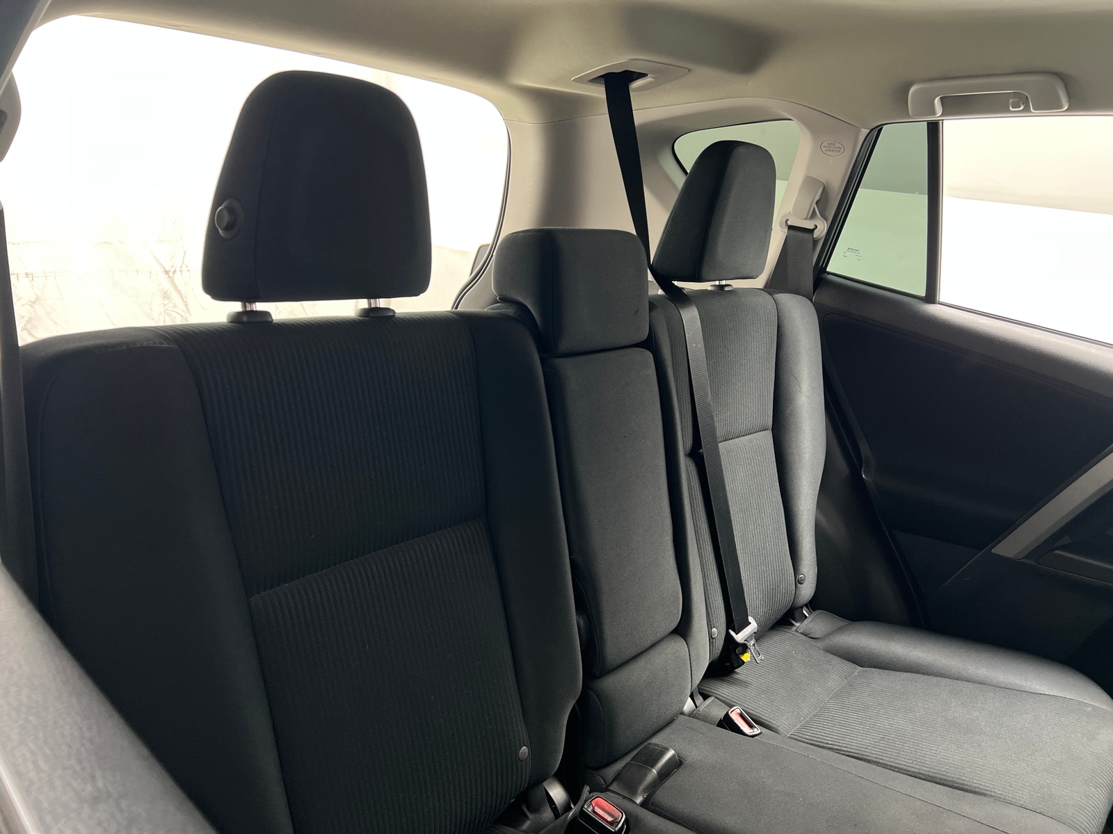 Thumbnail: 2018 Toyota RAV4 - 6