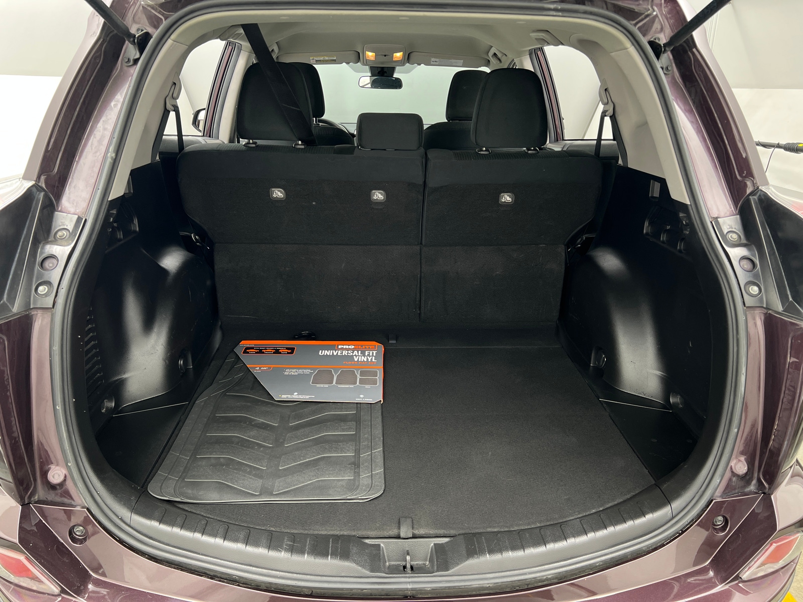 Thumbnail: 2018 Toyota RAV4 - 7