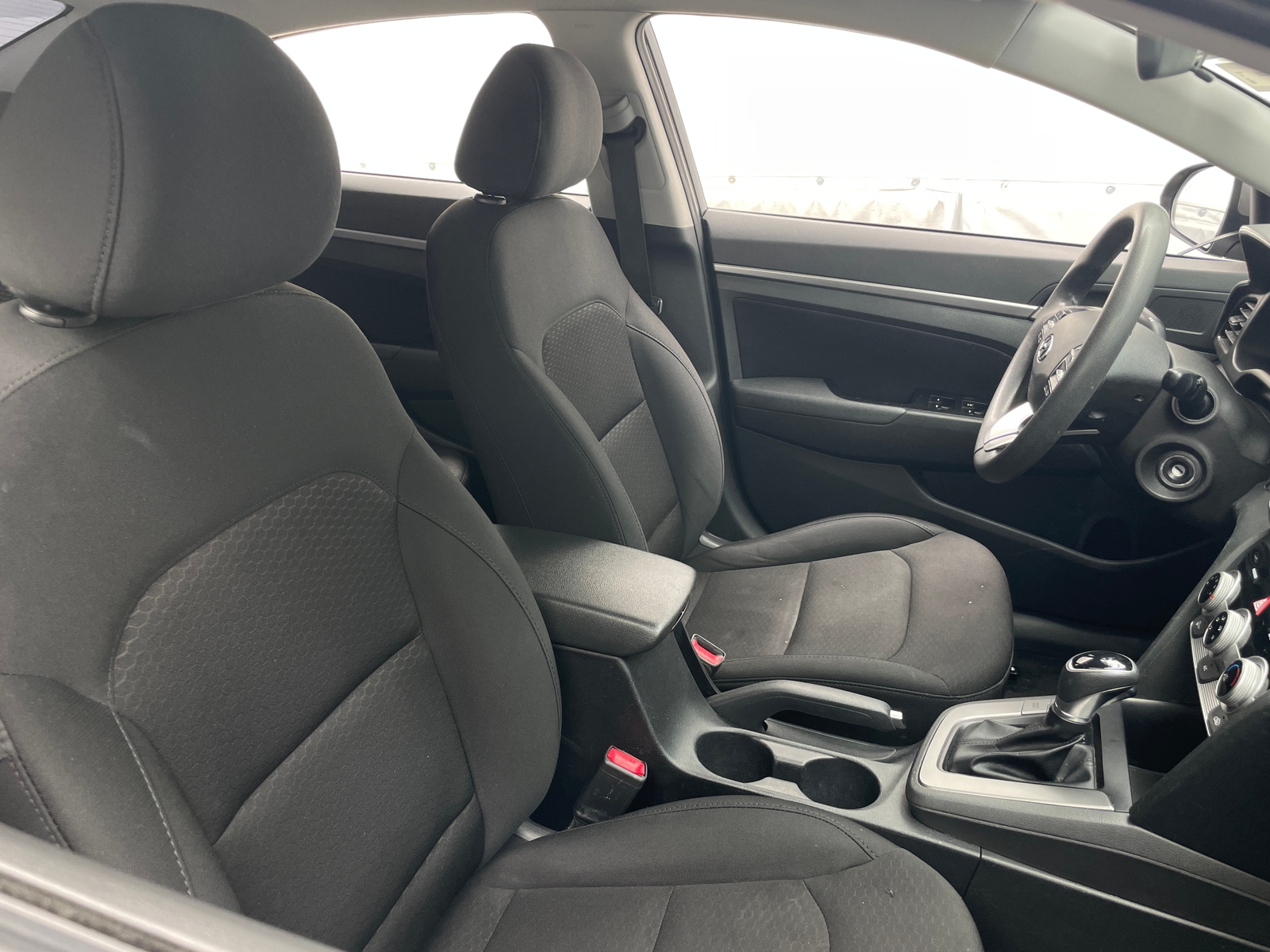 Thumbnail: 2019 Hyundai Elantra - 2