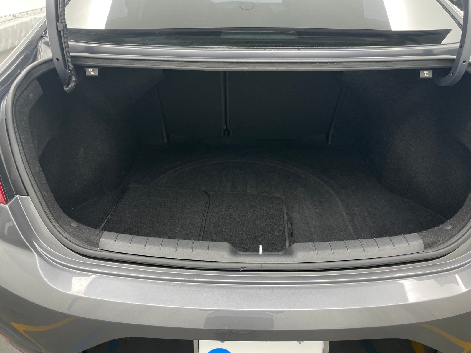 Thumbnail: 2019 Hyundai Elantra - 7