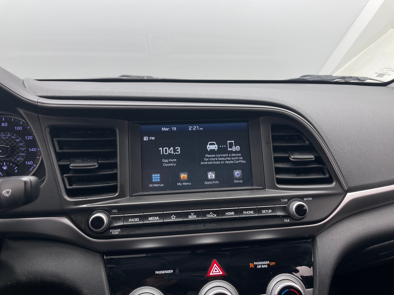 Thumbnail: 2019 Hyundai Elantra - 4