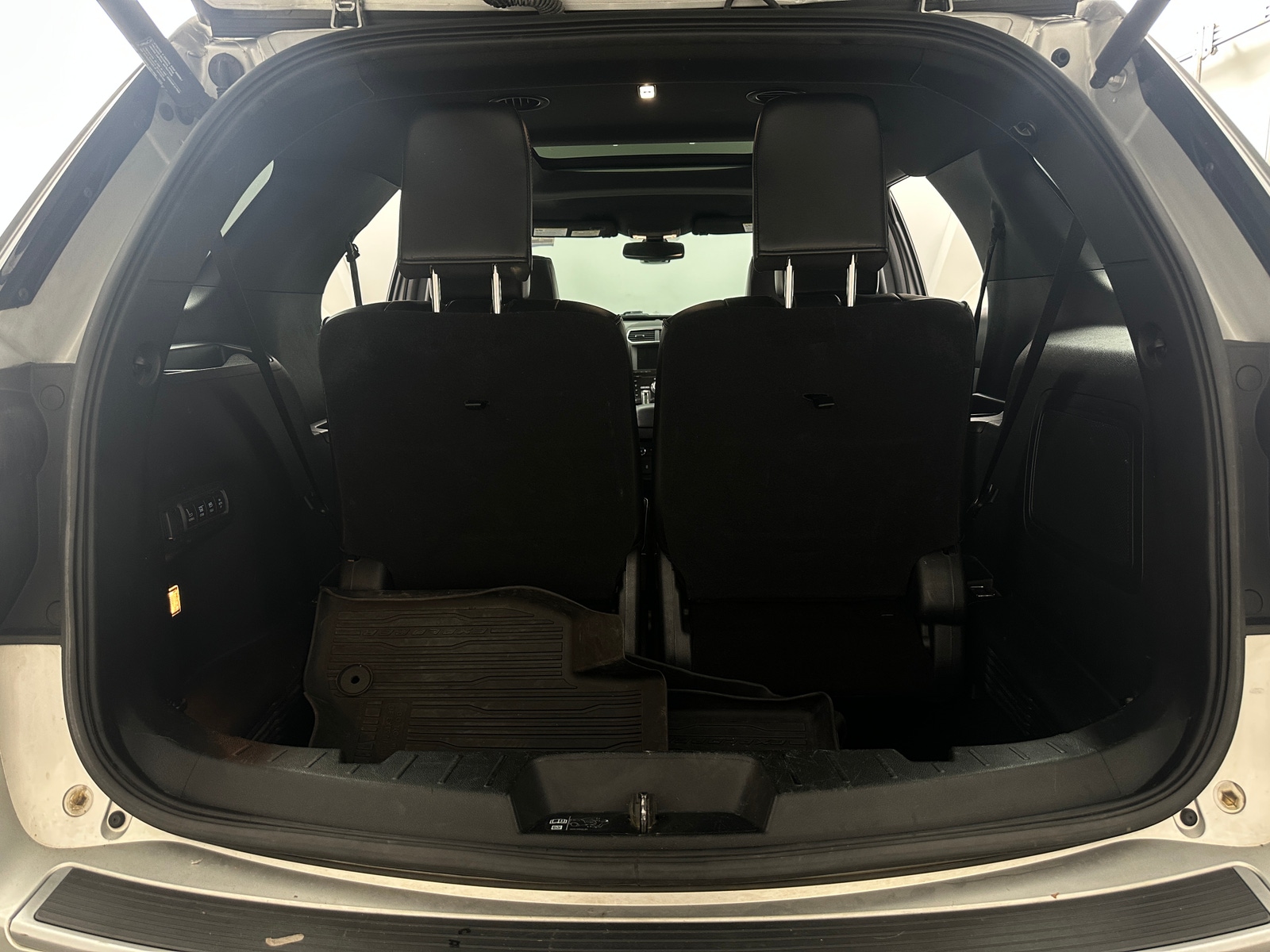 Thumbnail: 2019 Ford Explorer - 6