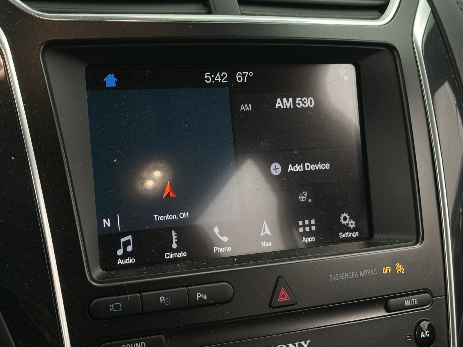 Thumbnail: 2019 Ford Explorer - 3