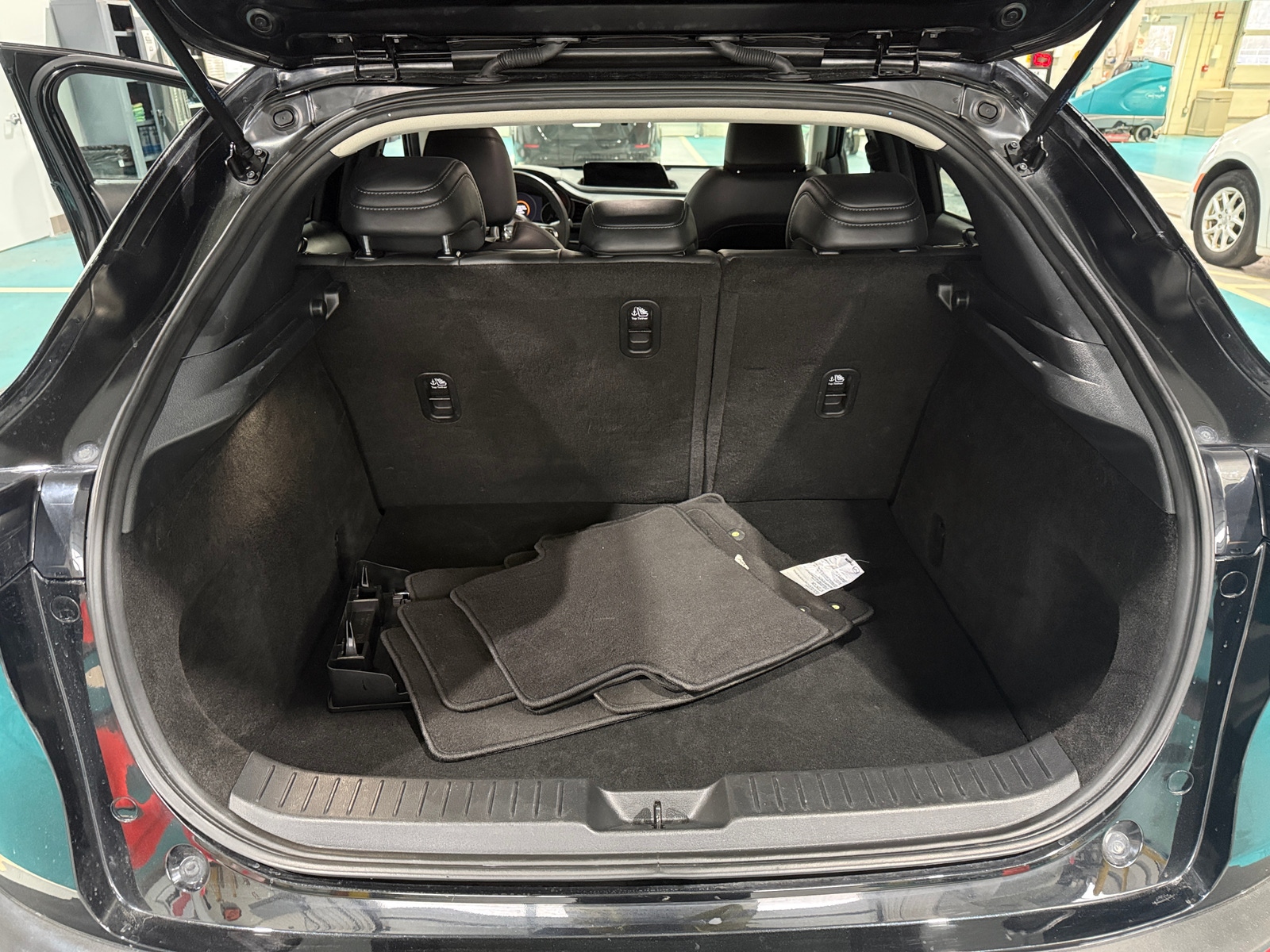 Thumbnail: 2025 Mazda CX-30 - 6