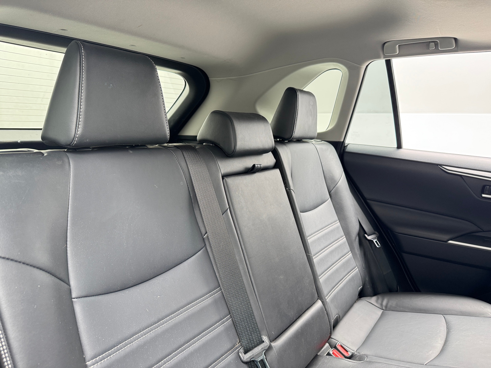 Thumbnail: 2023 Toyota RAV4 - 6