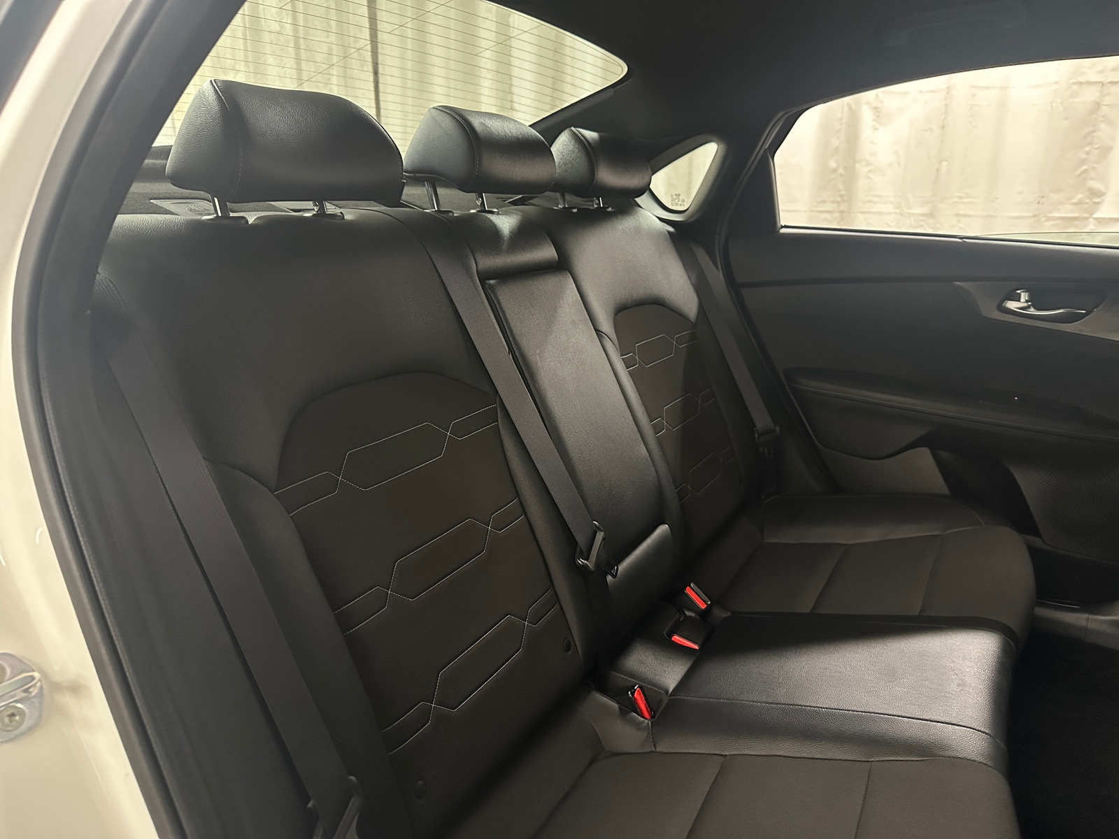 Thumbnail: 2020 Kia Forte - 6