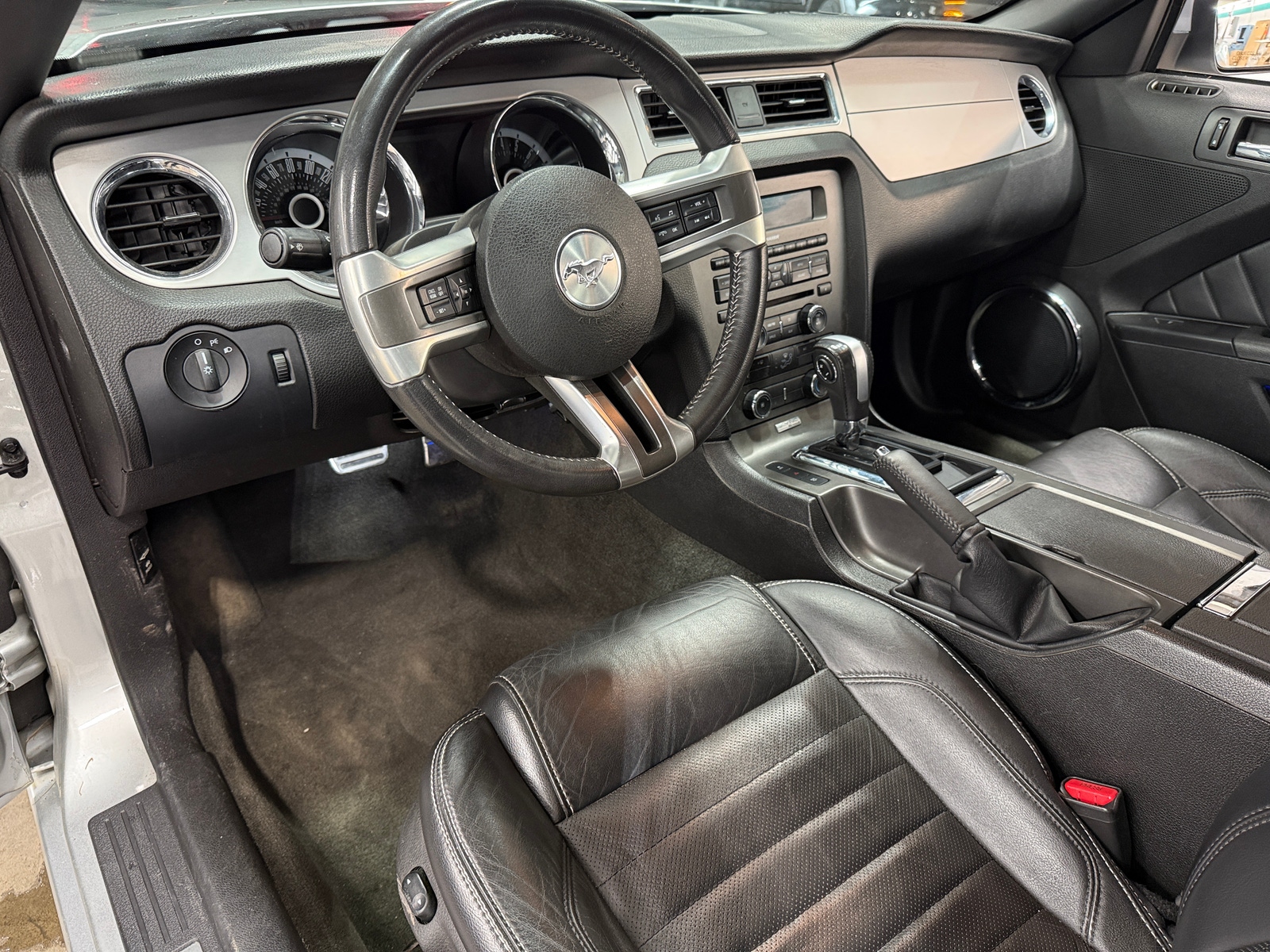 Thumbnail: 2013 Ford Mustang - 3