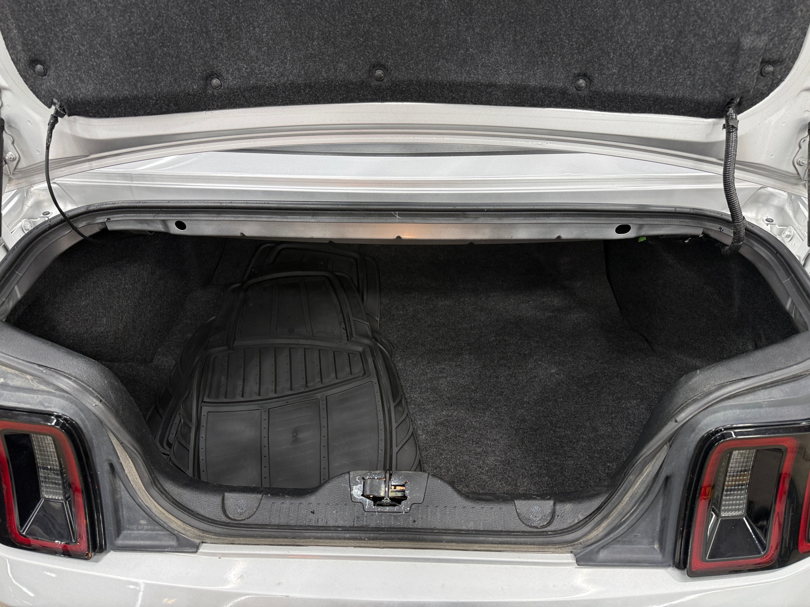 Thumbnail: 2013 Ford Mustang - 7