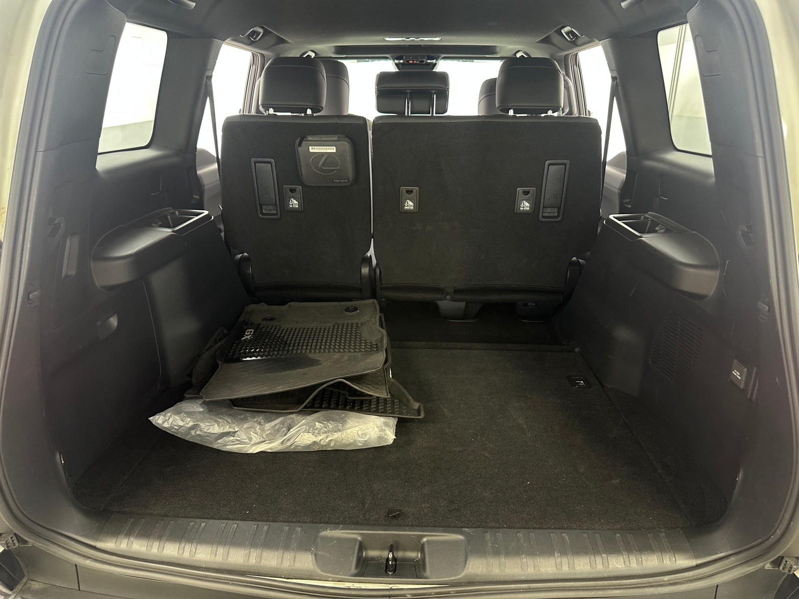 Thumbnail: 2024 Lexus GX - 6