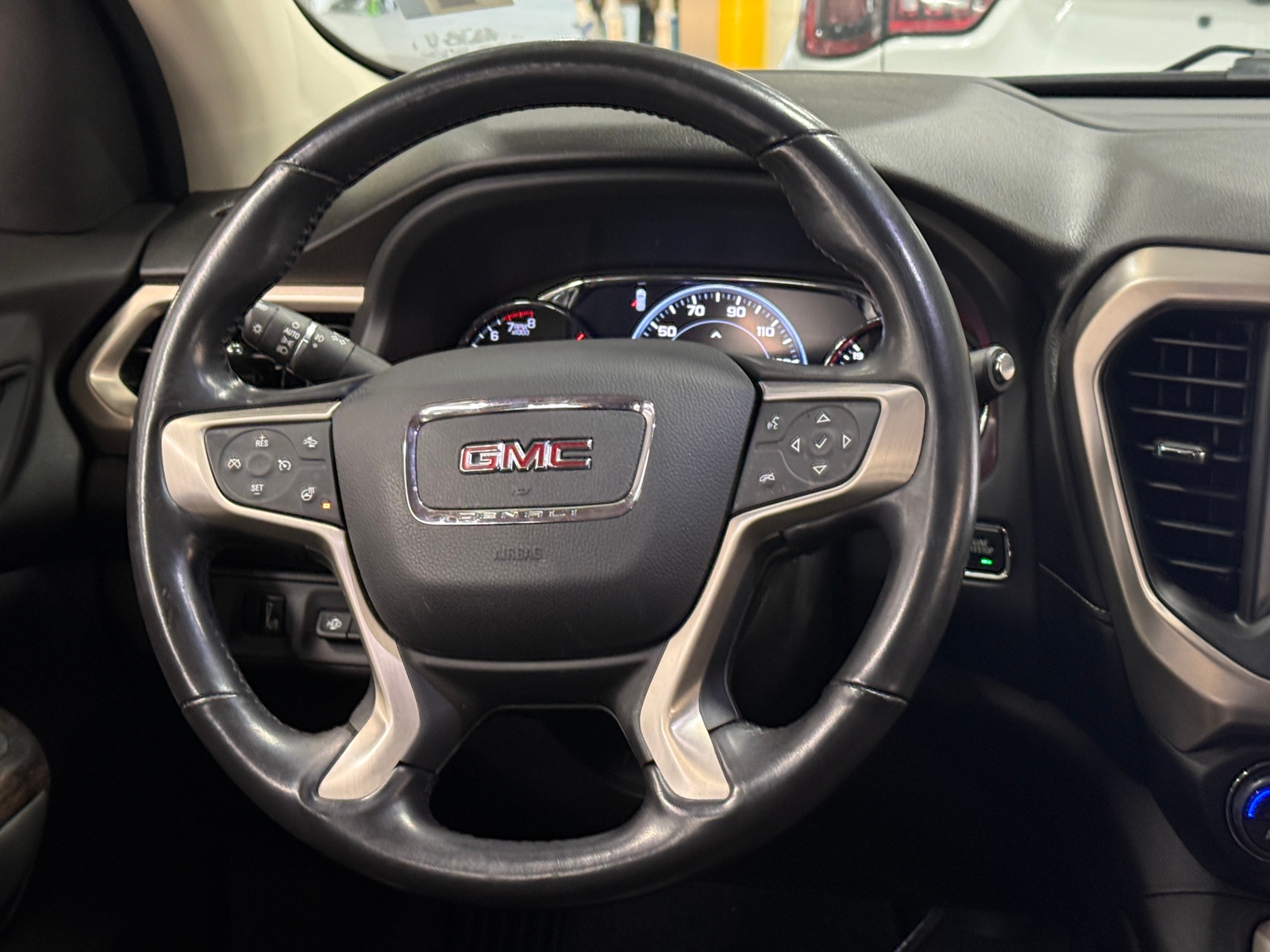 Thumbnail: 2021 GMC Acadia - 4