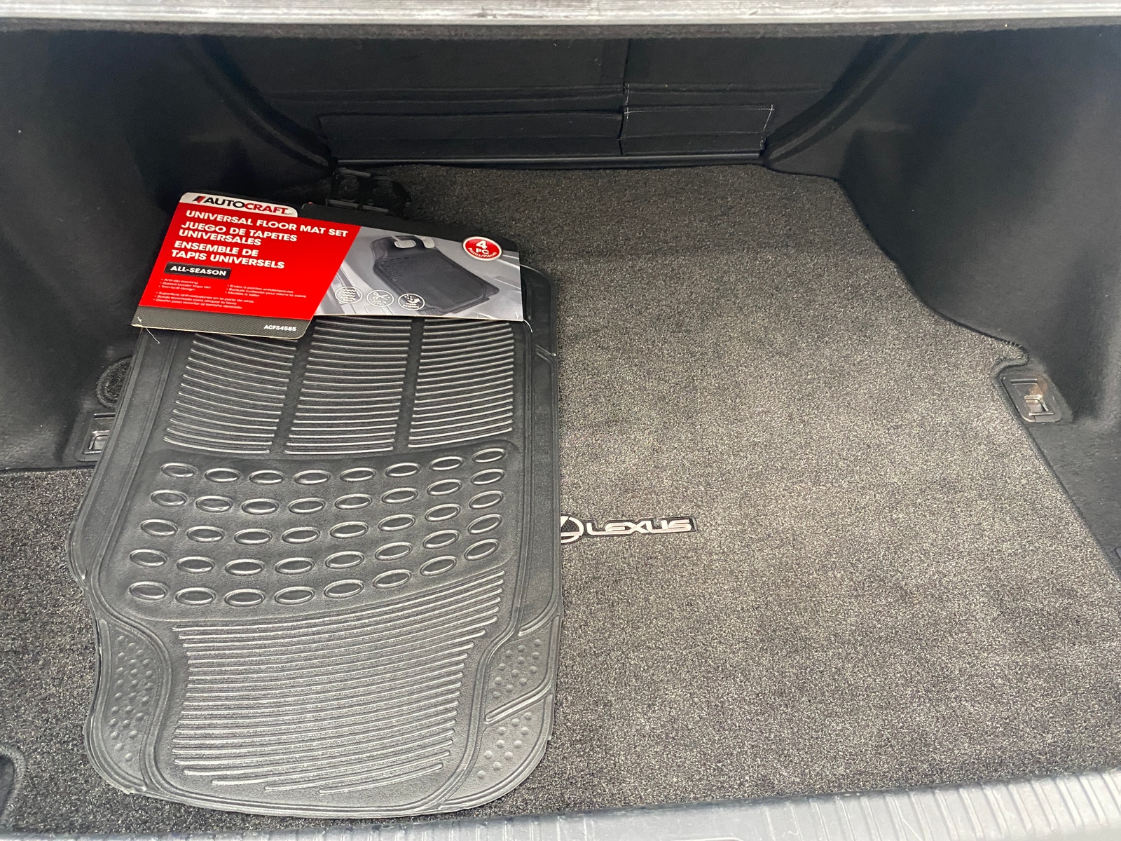 Thumbnail: 2018 Lexus RC - 4