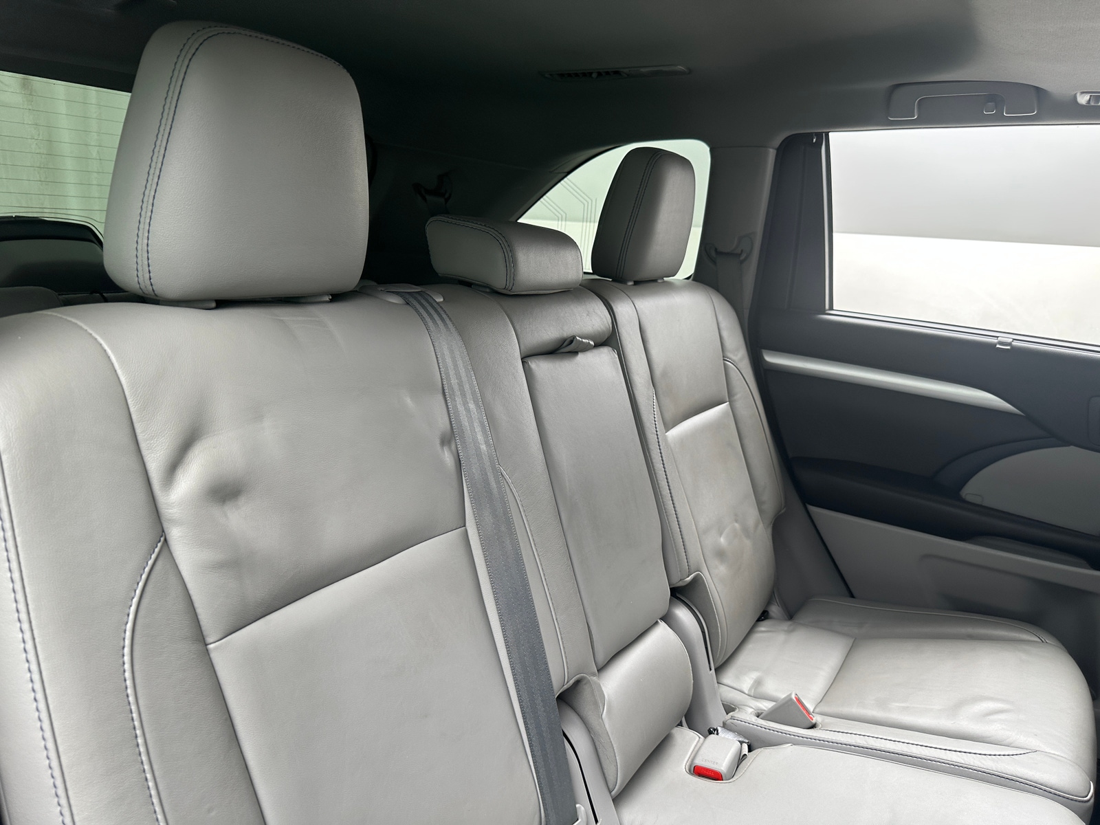 Thumbnail: 2017 Toyota Highlander - 5