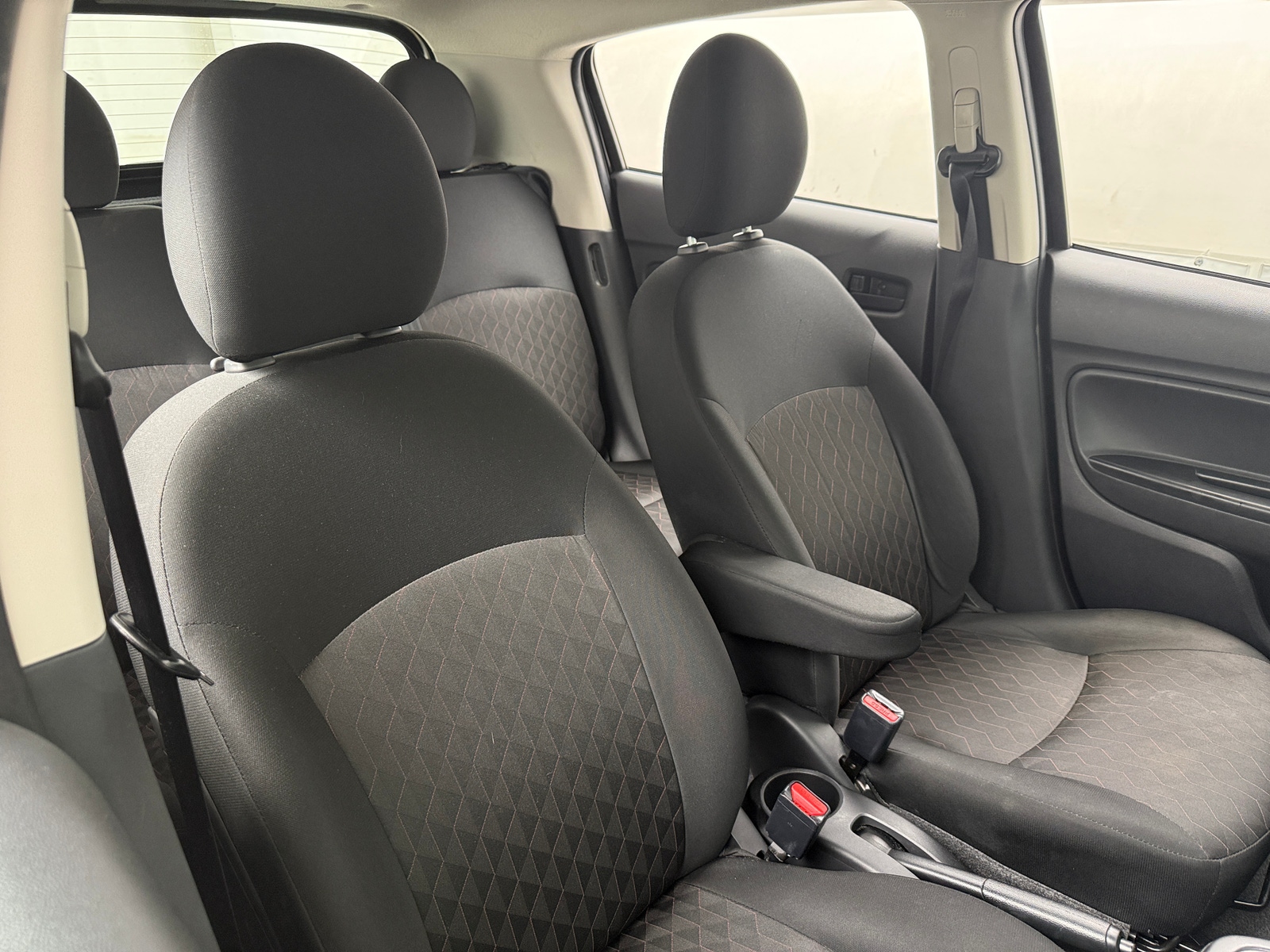 Thumbnail: 2024 Mitsubishi Mirage - 2