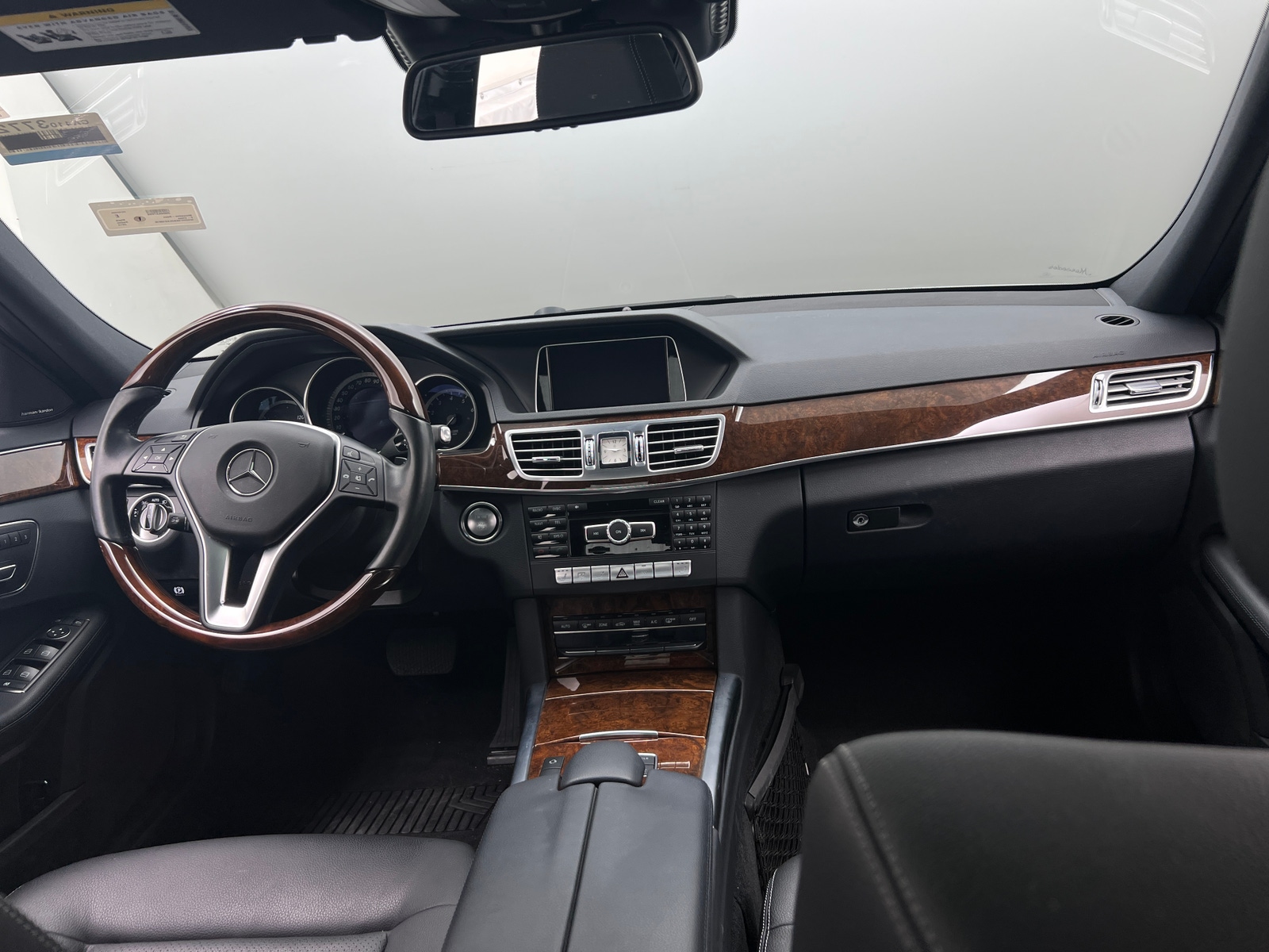 Thumbnail: 2014 Mercedes-Benz E-Class - 2