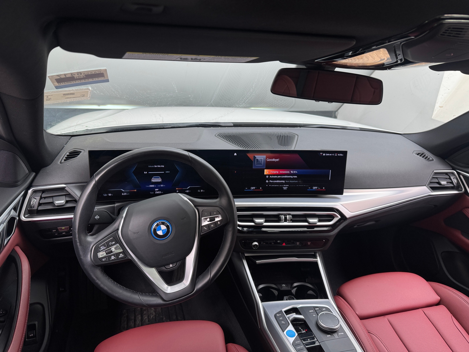 Thumbnail: 2023 BMW i4 - 2