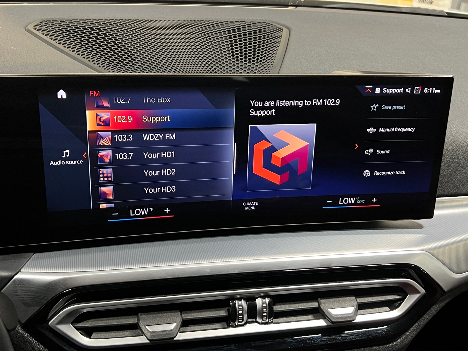 Thumbnail: 2023 BMW i4 - 3