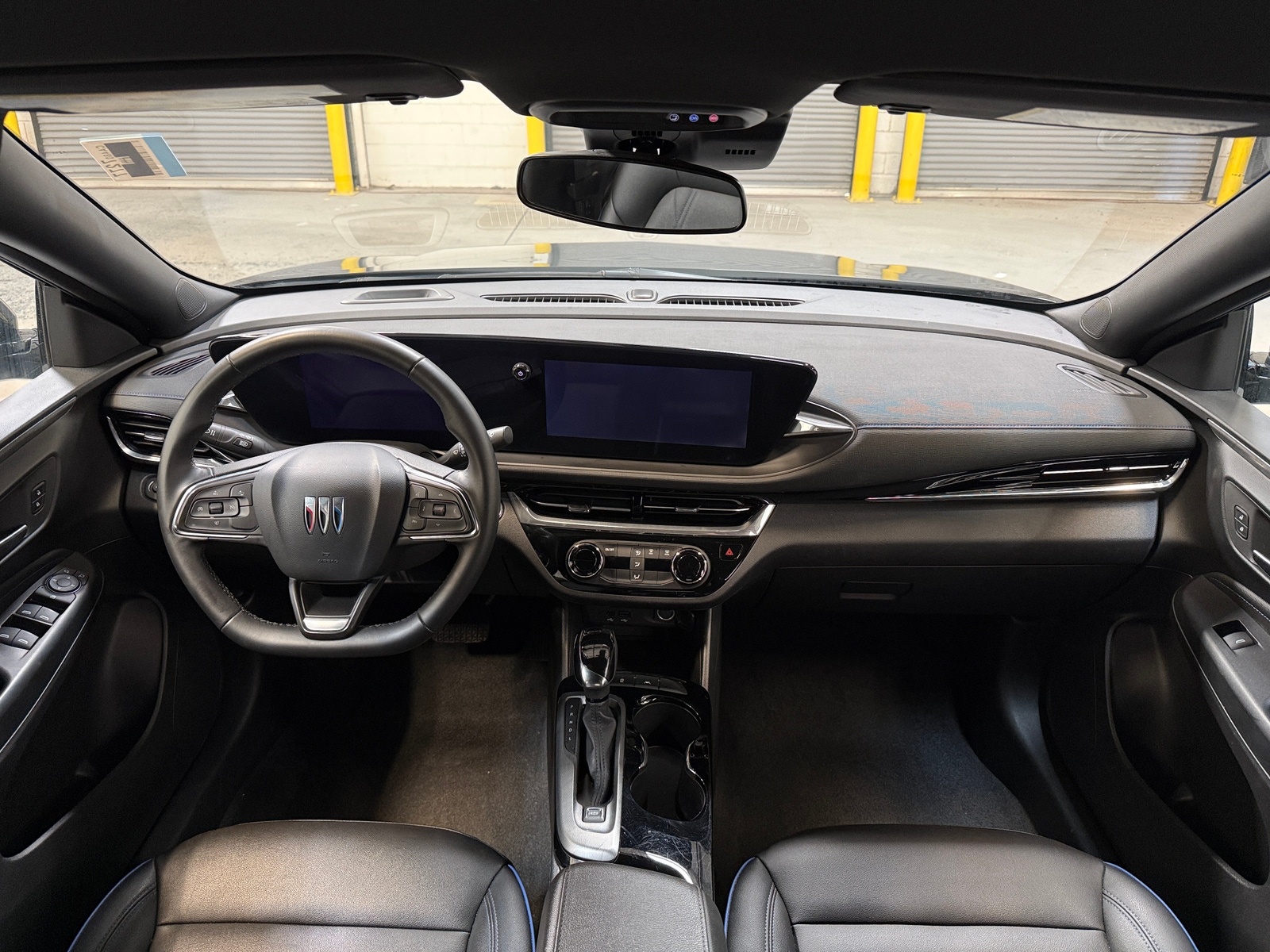 Thumbnail: 2025 Buick Envista - 3