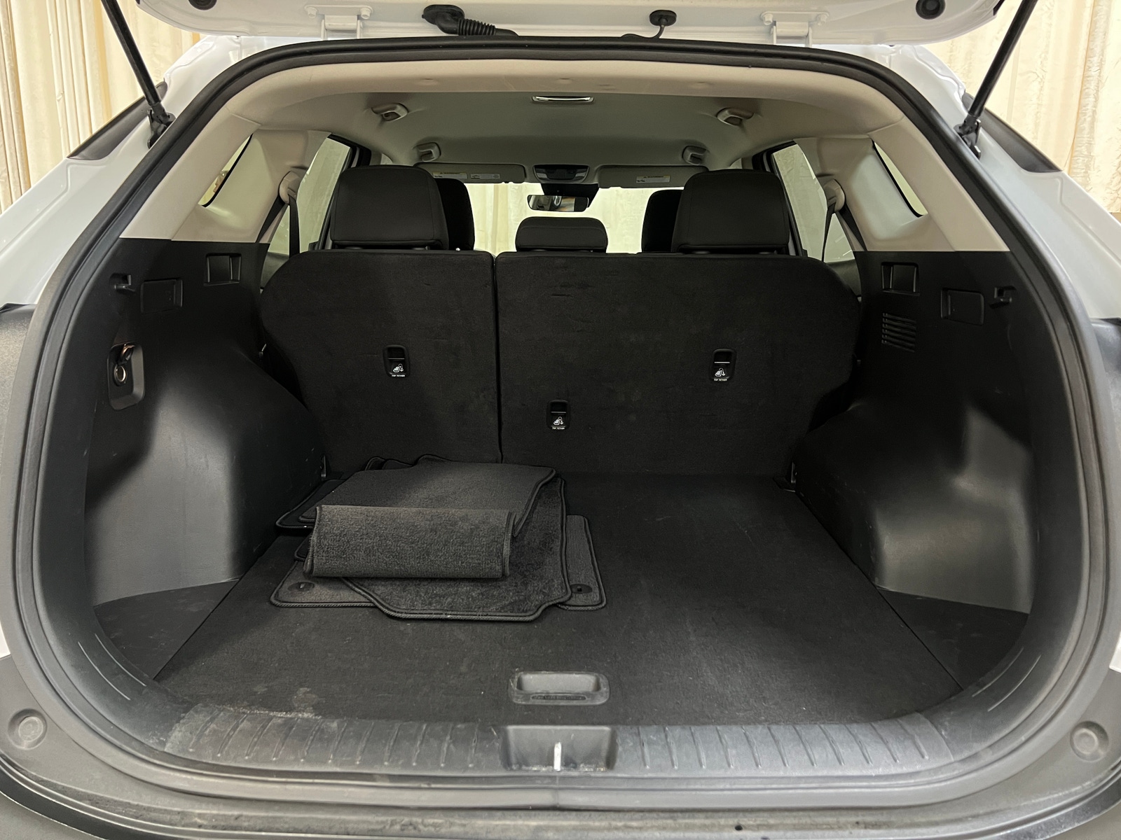 Thumbnail: 2025 Kia Sportage - 7