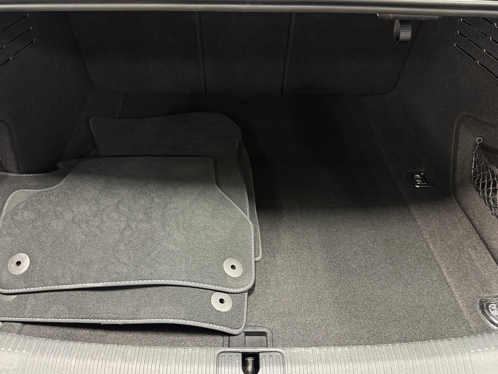 Thumbnail: 2018 Audi S4 - 6