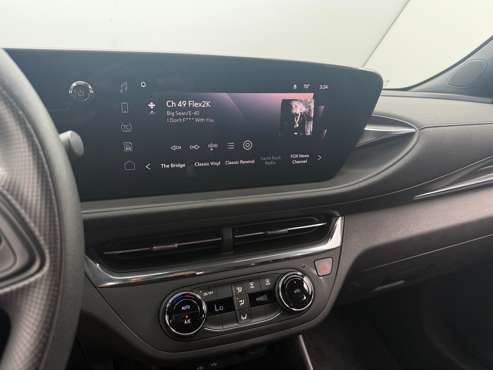 Thumbnail: 2025 Buick Envista - 4