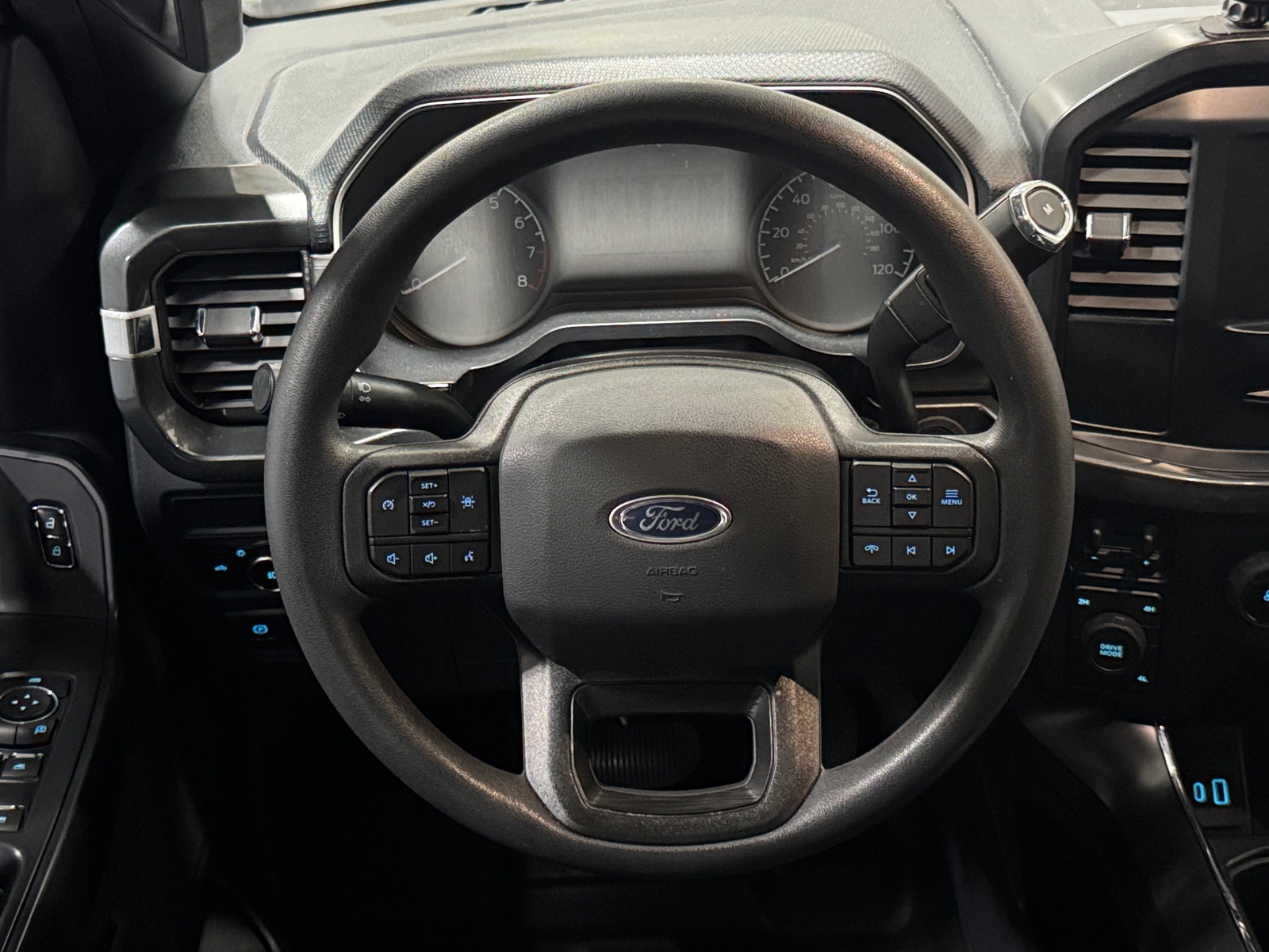 Thumbnail: 2023 Ford Econoline - 5