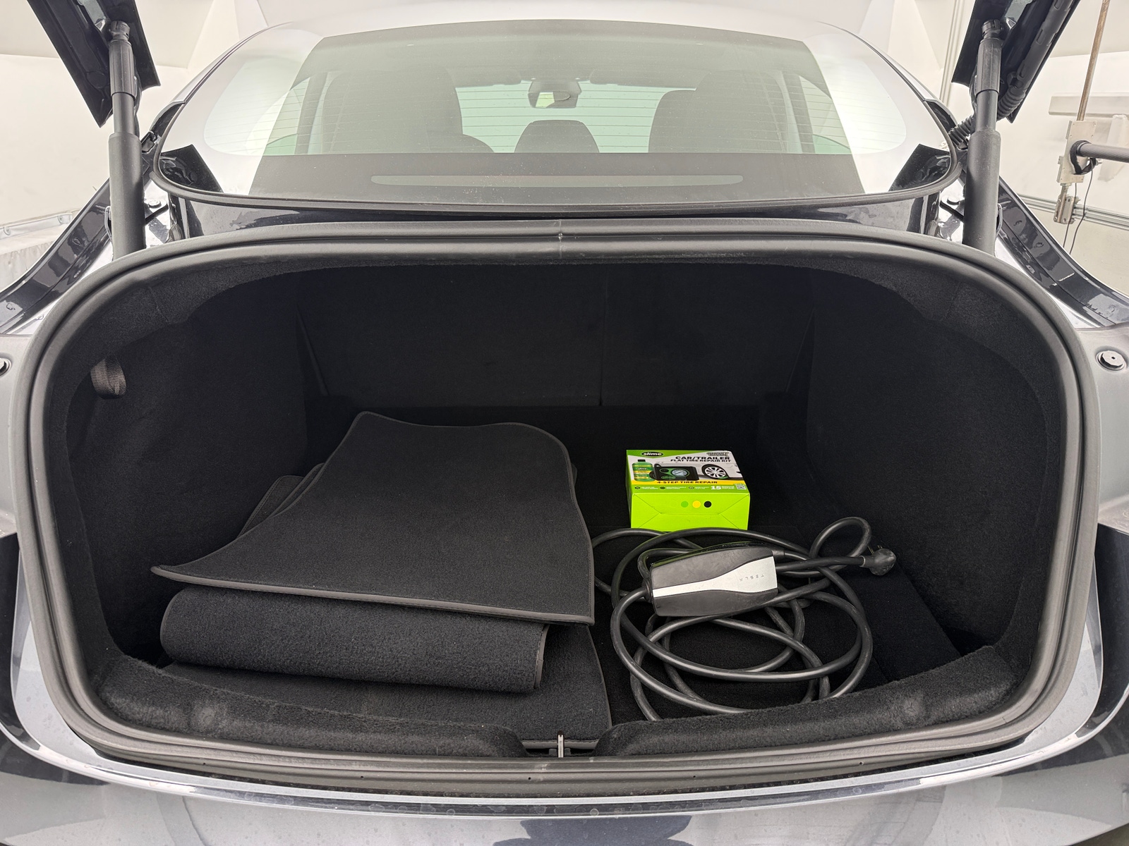 Thumbnail: 2025 Tesla Model 3 - 6