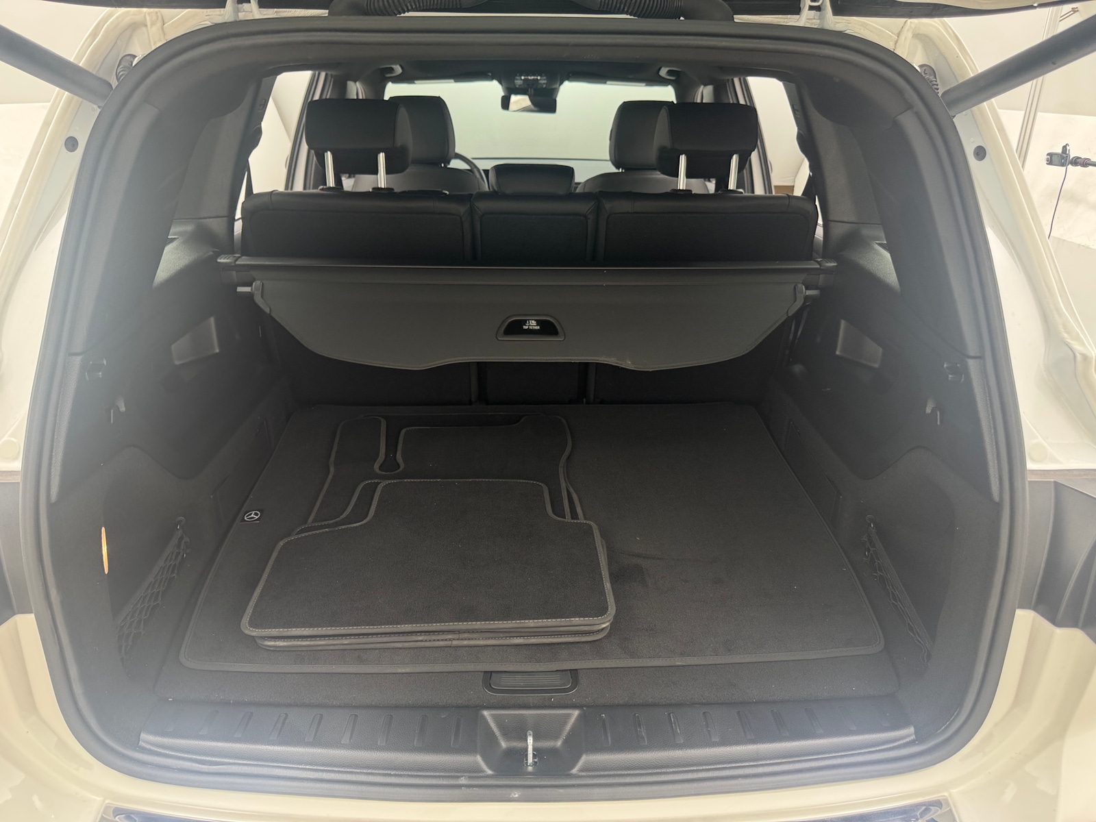 Thumbnail: 2025 Mercedes-Benz GLB - 6