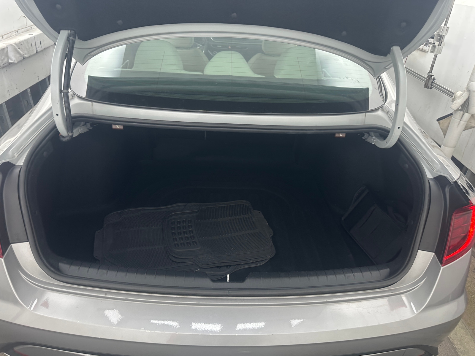 Thumbnail: 2023 Hyundai Sonata - 7