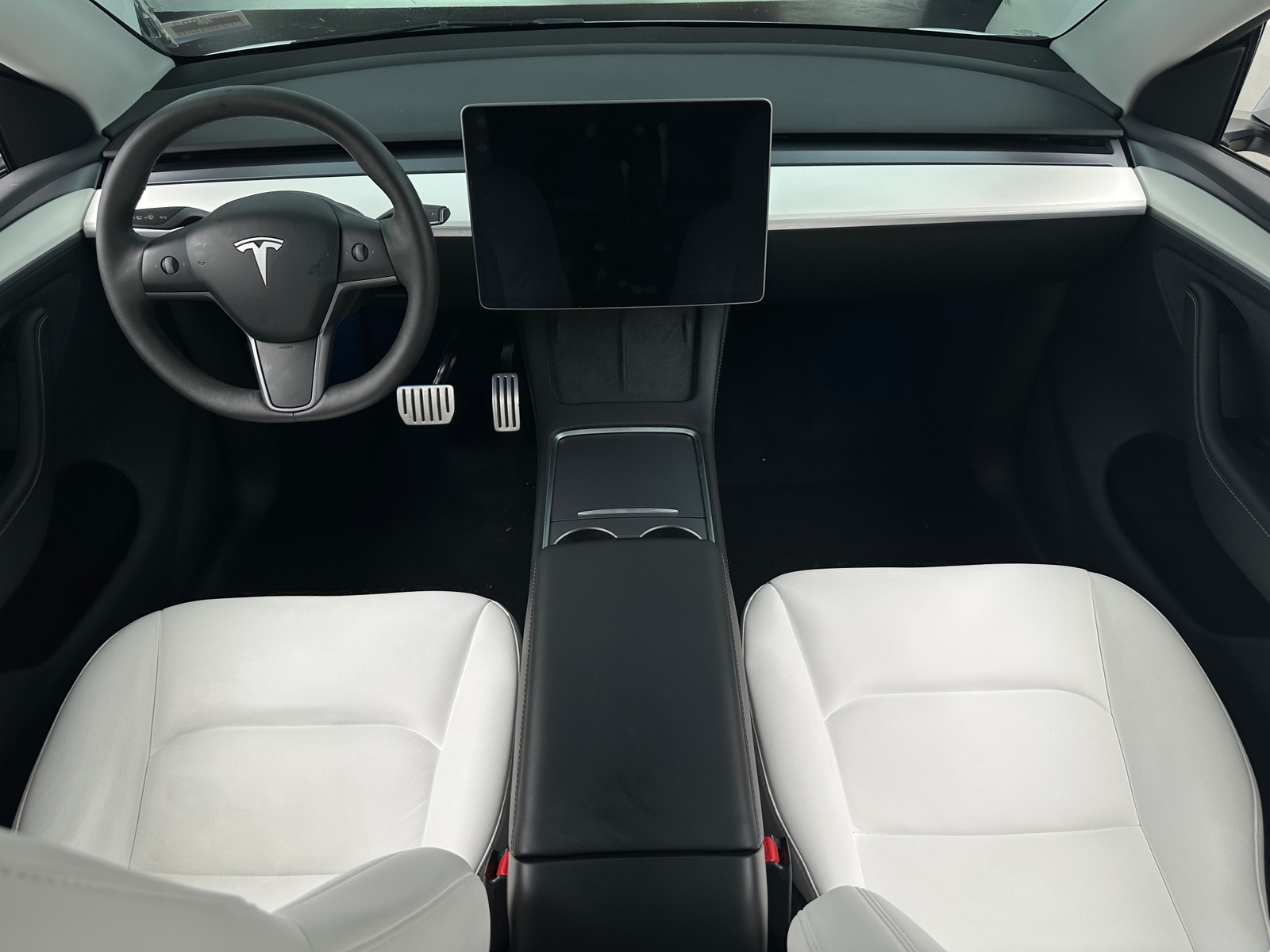 Thumbnail: 2025 Tesla Model Y - 3