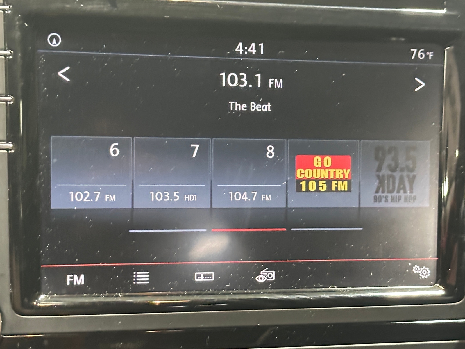 Thumbnail: 2017 Volkswagen Jetta - 3