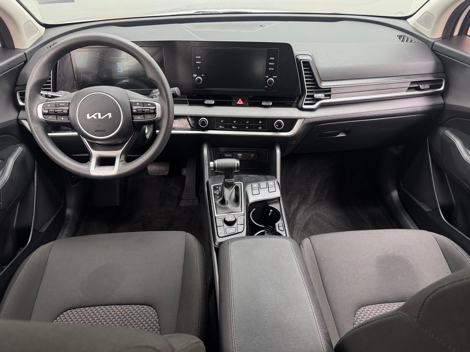 Thumbnail: 2025 Kia Sportage - 3