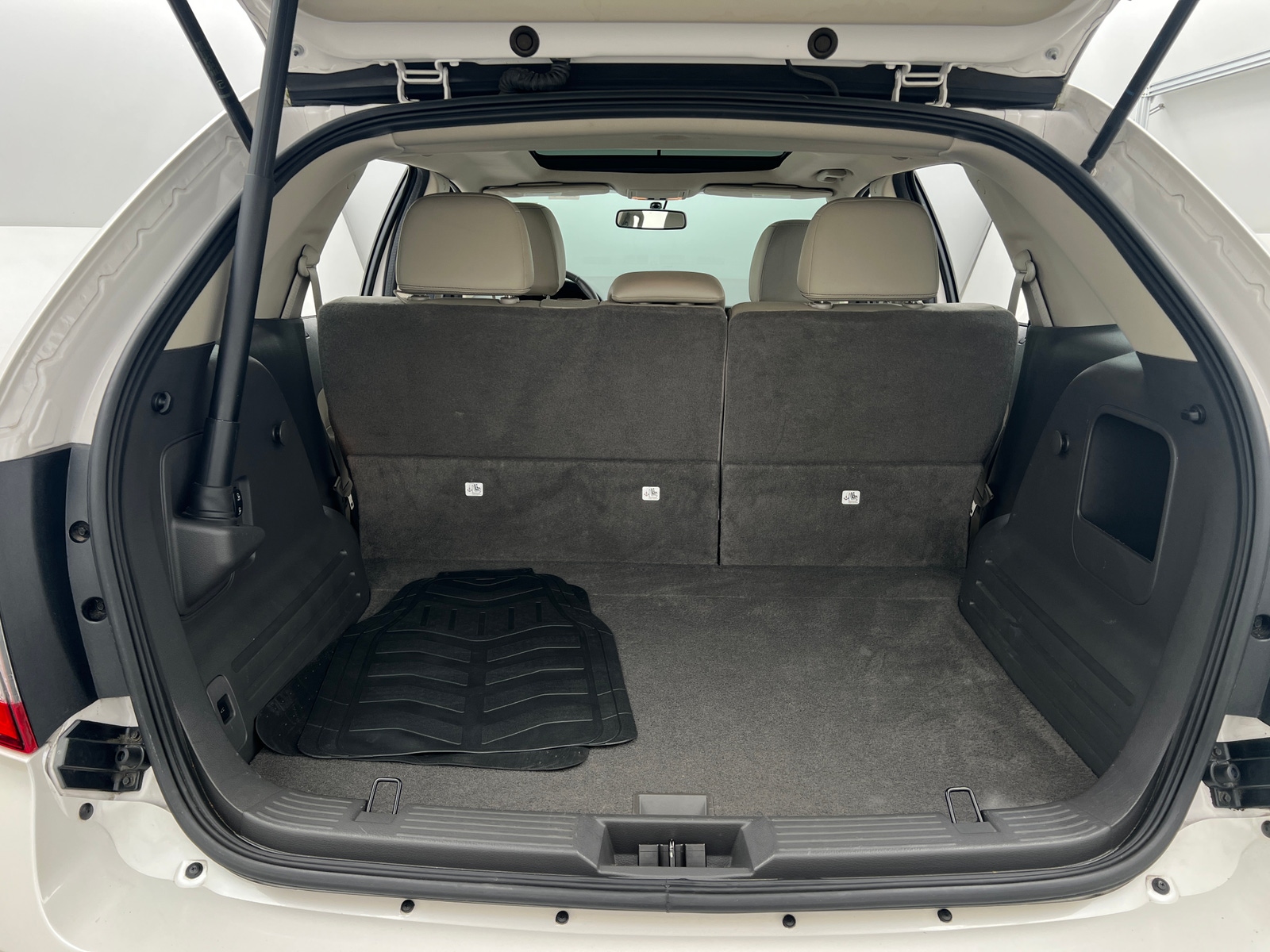 Thumbnail: 2014 Ford Edge - 7