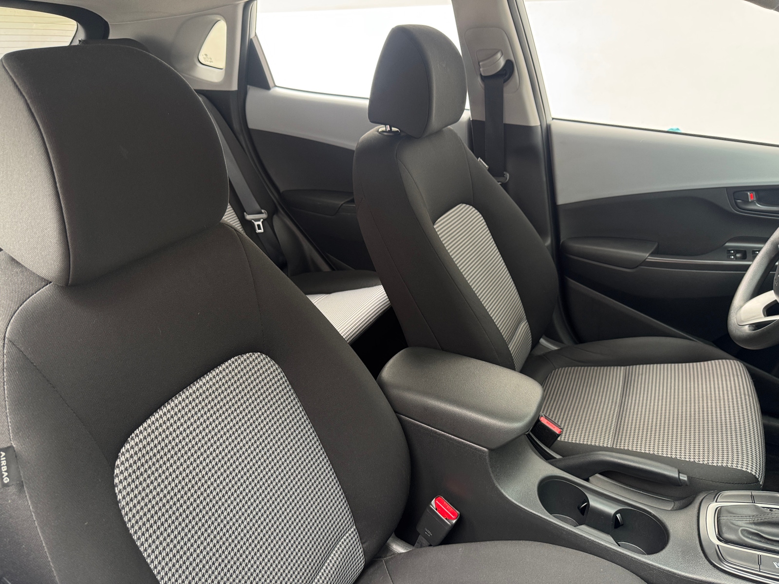 Thumbnail: 2019 Hyundai Kona - 2