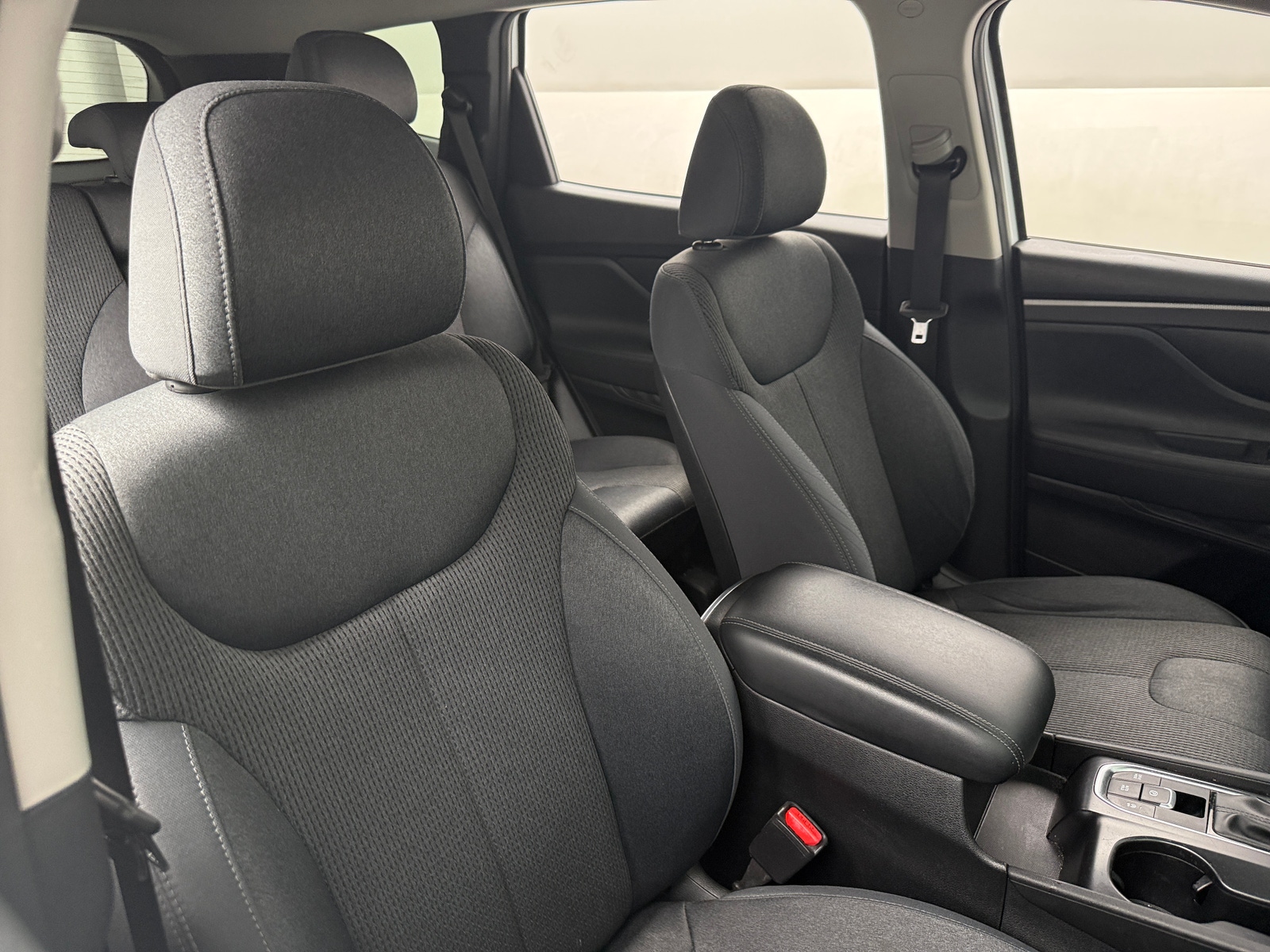 Thumbnail: 2019 Hyundai Santa Fe - 2