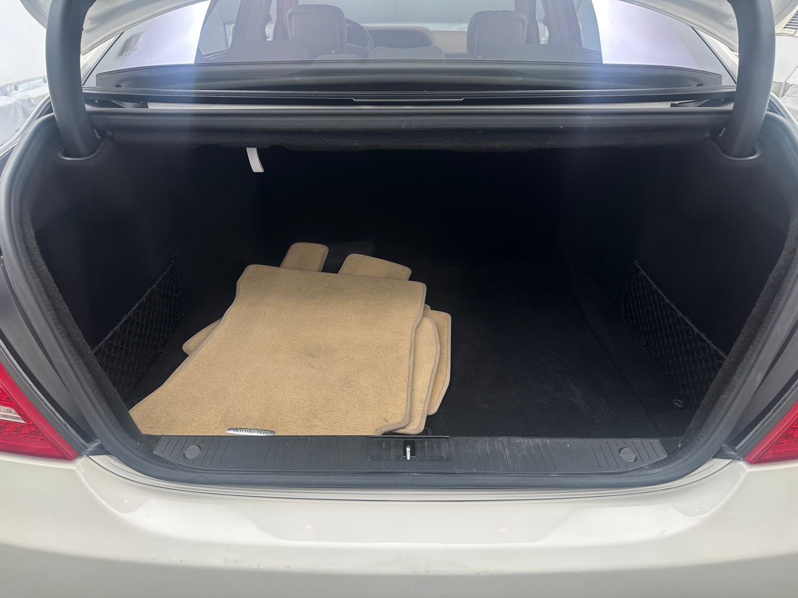 Thumbnail: 2013 Mercedes-Benz S-Class - 6