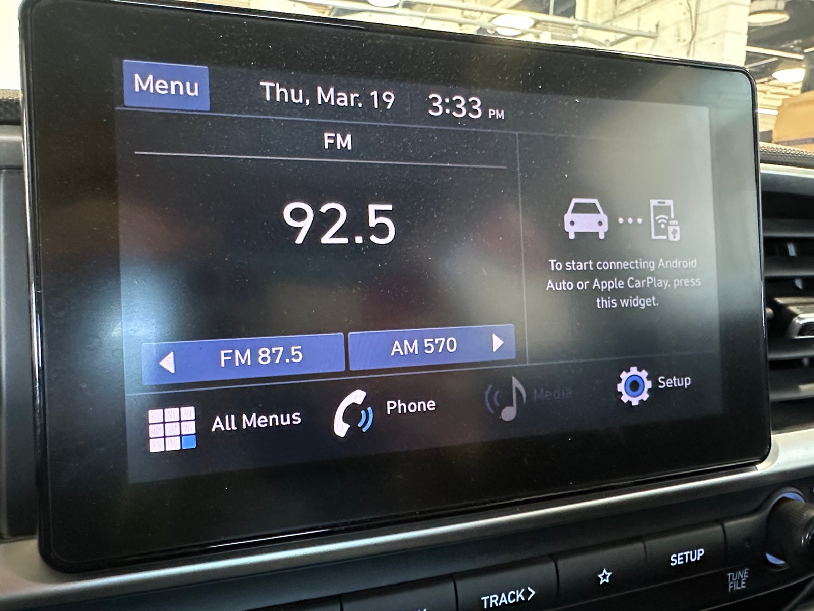 Thumbnail: 2022 Hyundai Venue - 4