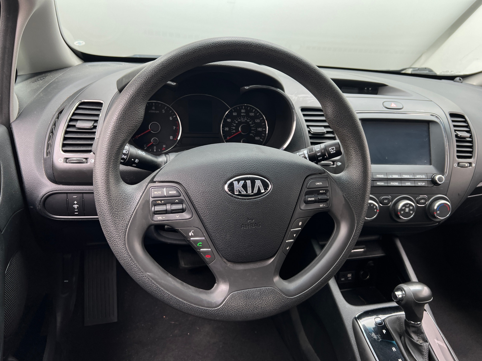 Thumbnail: 2017 Kia Forte - 5