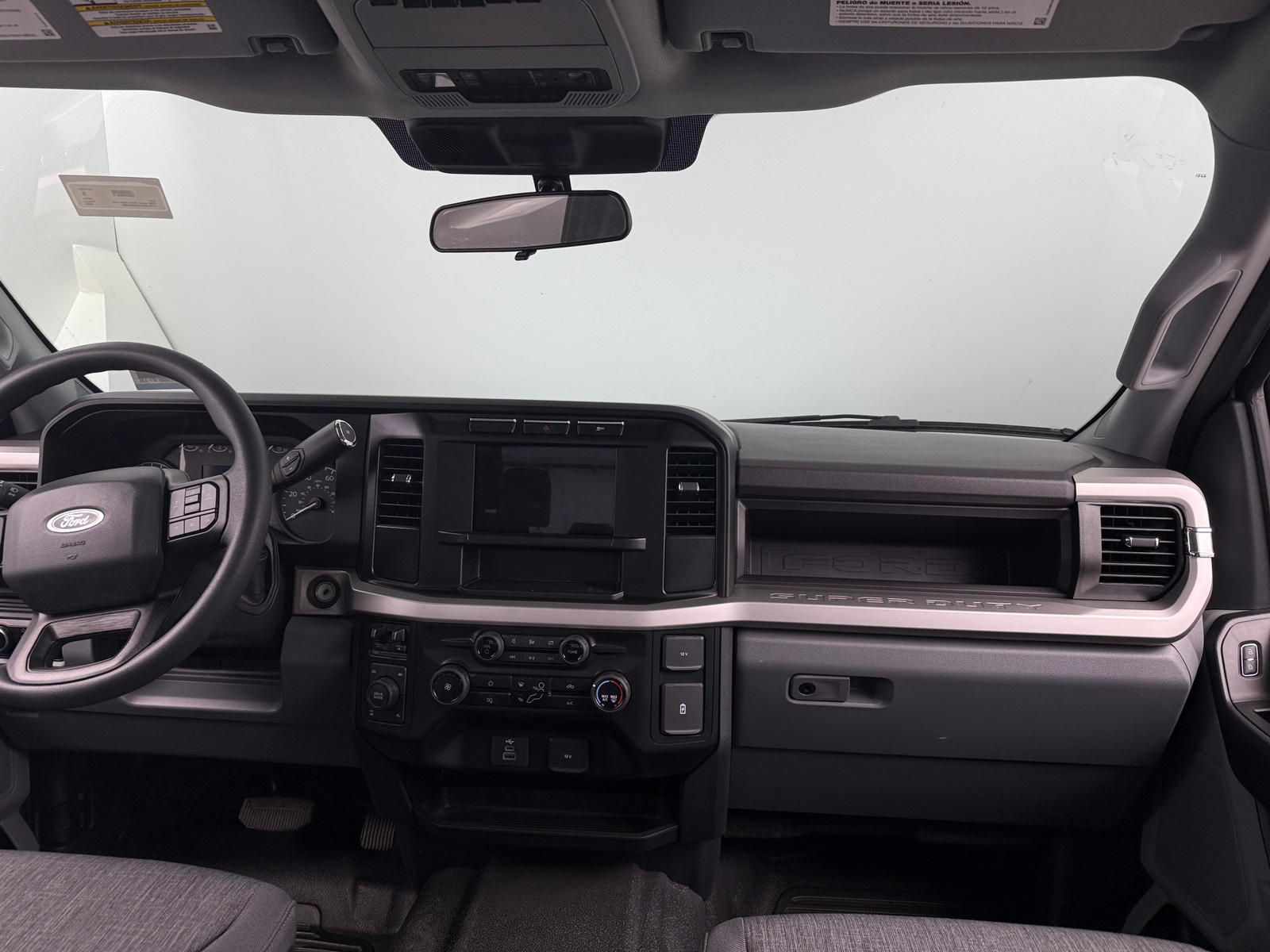 Thumbnail: 2023 Ford Econoline - 3