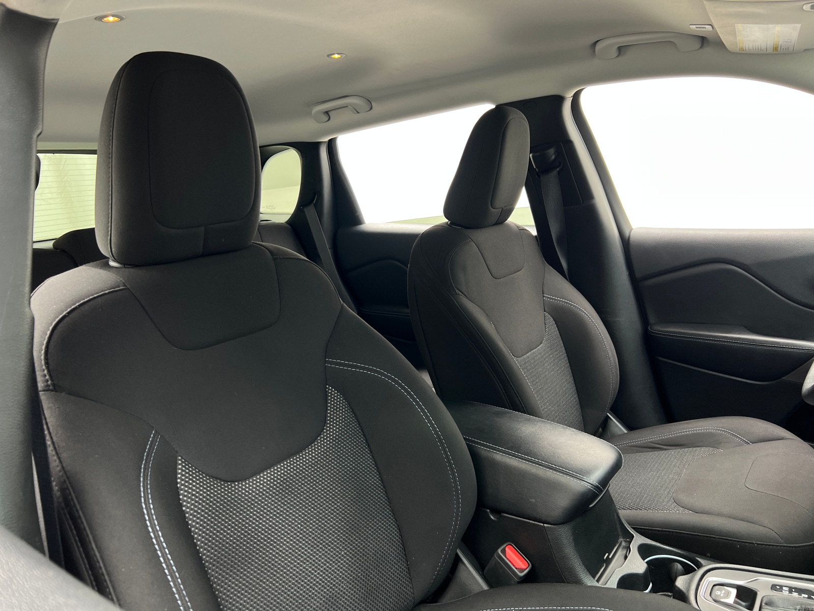 Thumbnail: 2019 Jeep Cherokee - 2