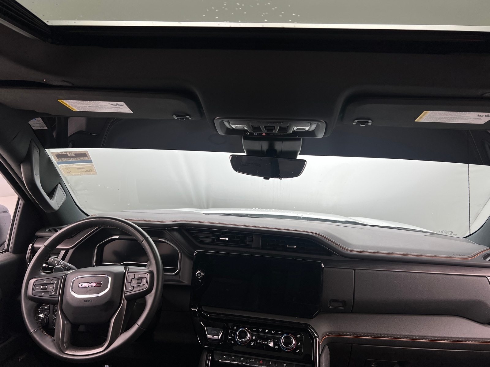 Thumbnail: 2024 GMC Sierra 1500 - 2