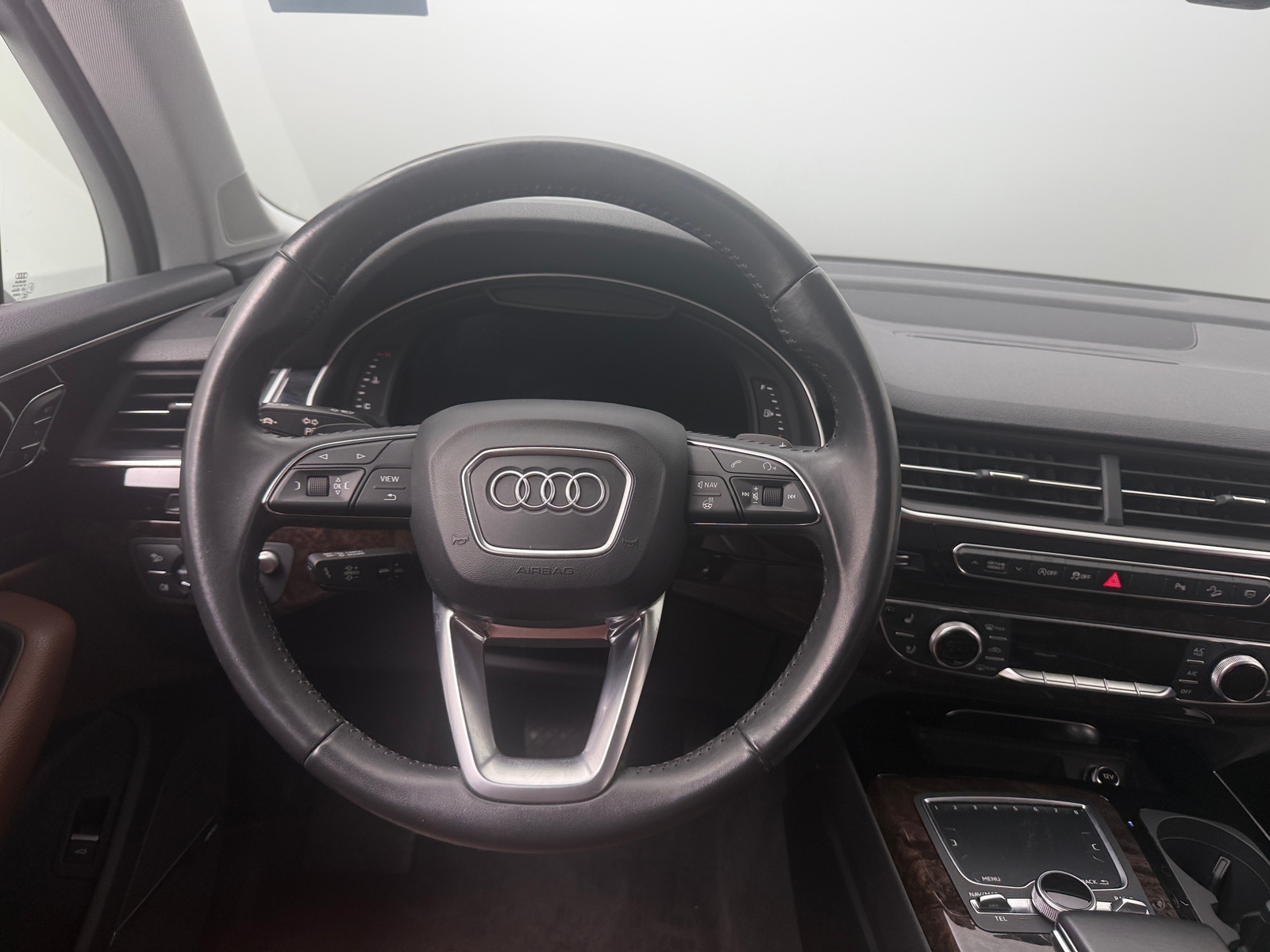 Thumbnail: 2018 Audi Q7 - 4